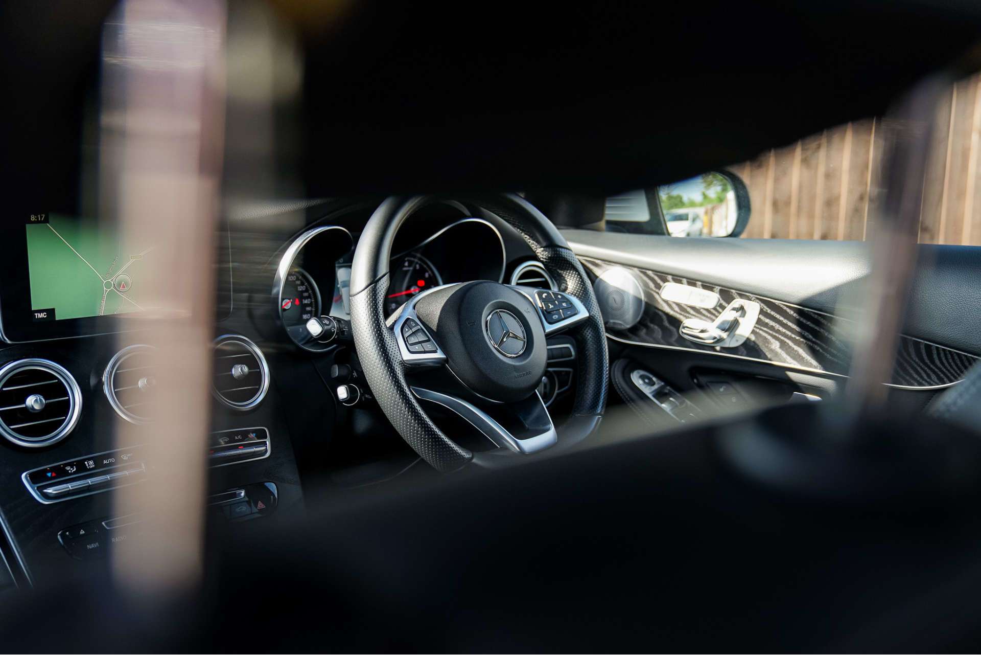 MERCEDES-BENZ GLC 2.0 GLC250 AMG Line (Premium Plus) SUV 5dr Petrol G-Tronic 4MATIC Euro 6 (s/s) (211 ps) For Sale