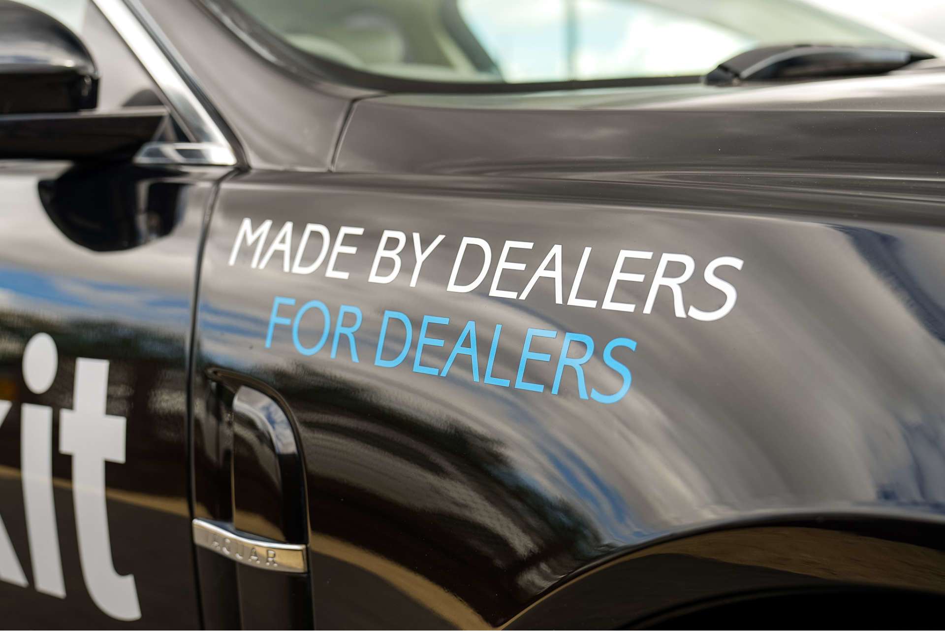 JAGUAR XF 3.0 XF Portfolio V6 Auto 4dr For Sale