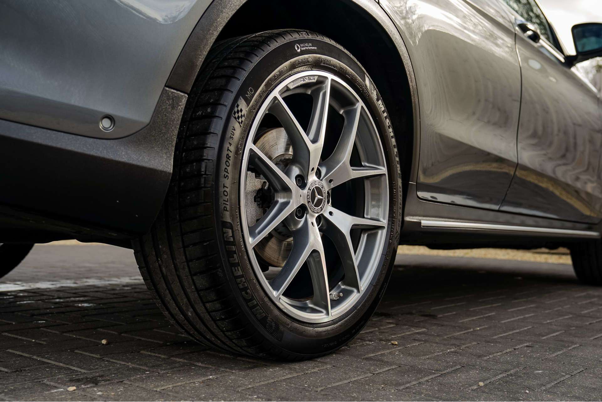 MERCEDES-BENZ GLC 2.0 GLC 300 AMG Line Premium+ D 4Matic Auto 4WD 5dr For Sale