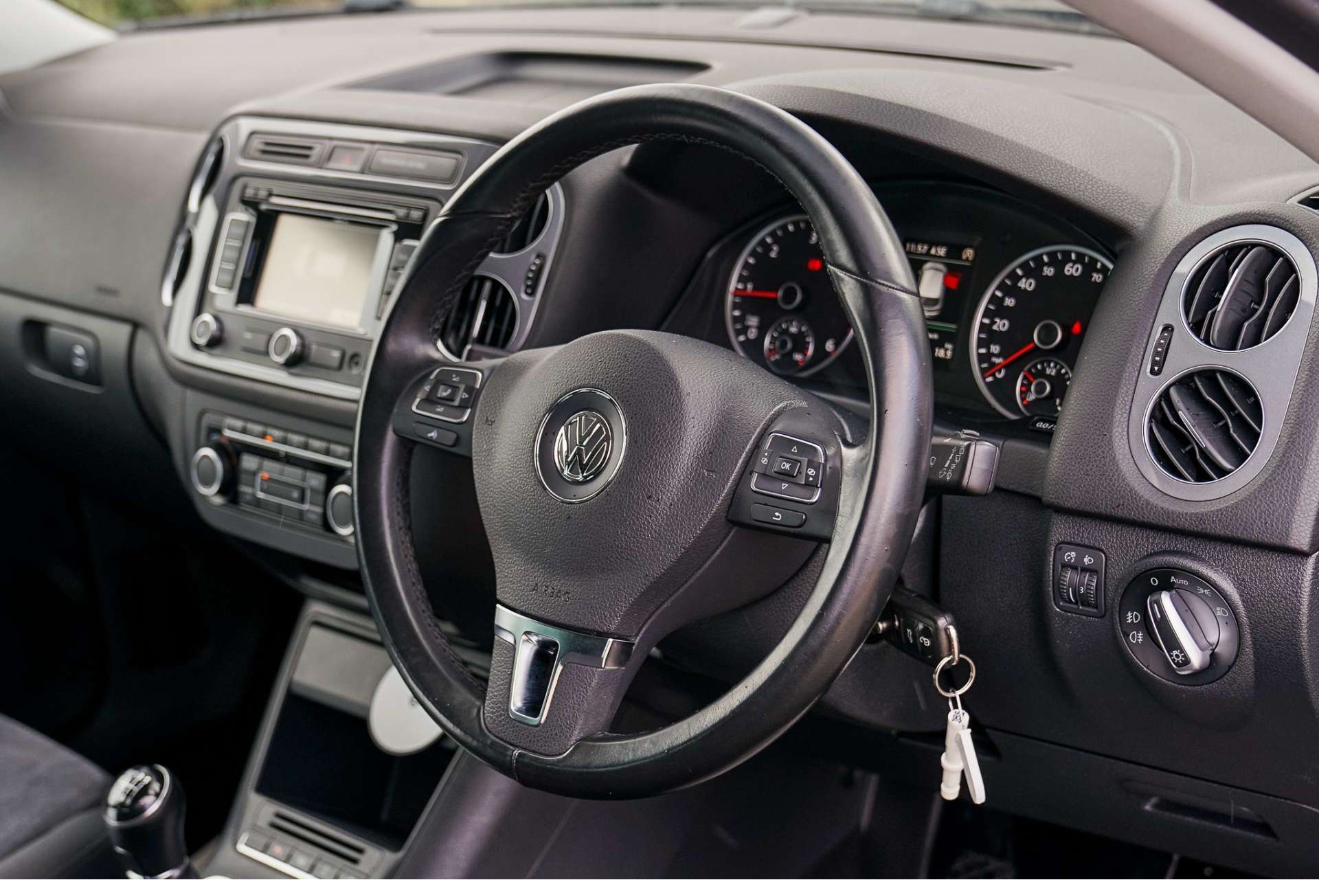 VOLKSWAGEN TIGUAN 2.0 Tiguan Match TDI BlueMotion Technology 4Motion 4WD 5dr For Sale