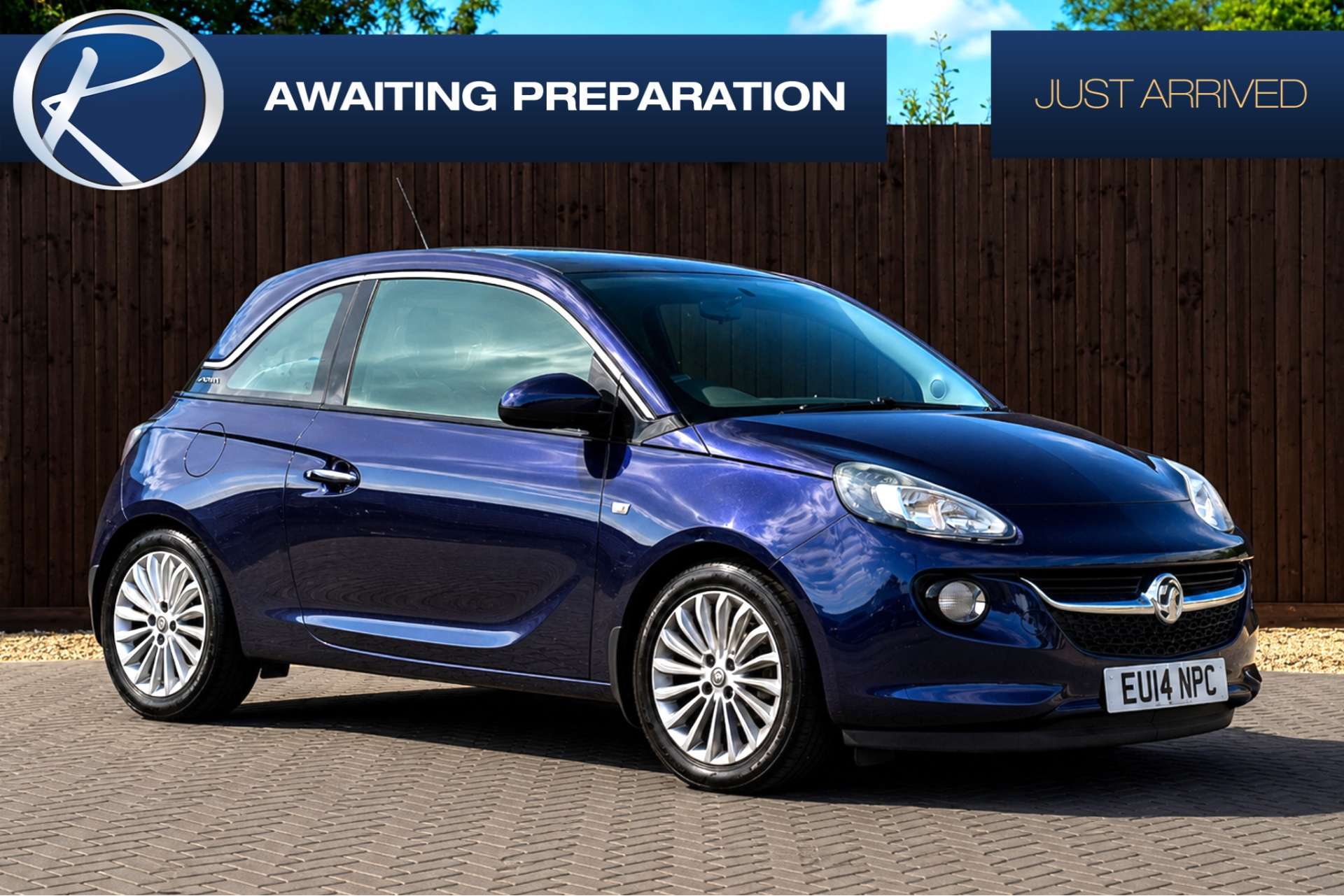 VAUXHALL ADAM 1.4 16v GLAM Hatchback 3dr Petrol Manual Euro 5 (87 ps) For Sale