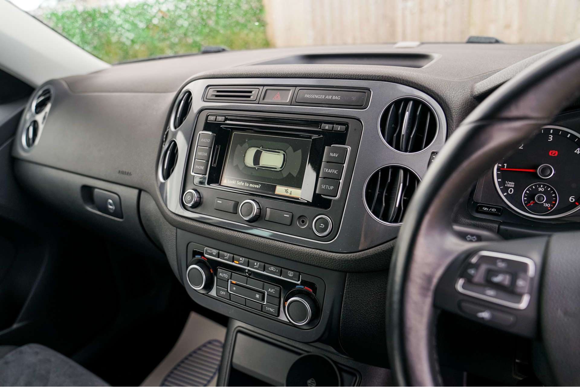 VOLKSWAGEN TIGUAN 2.0 Tiguan Match TDI BlueMotion Technology 4Motion 4WD 5dr For Sale