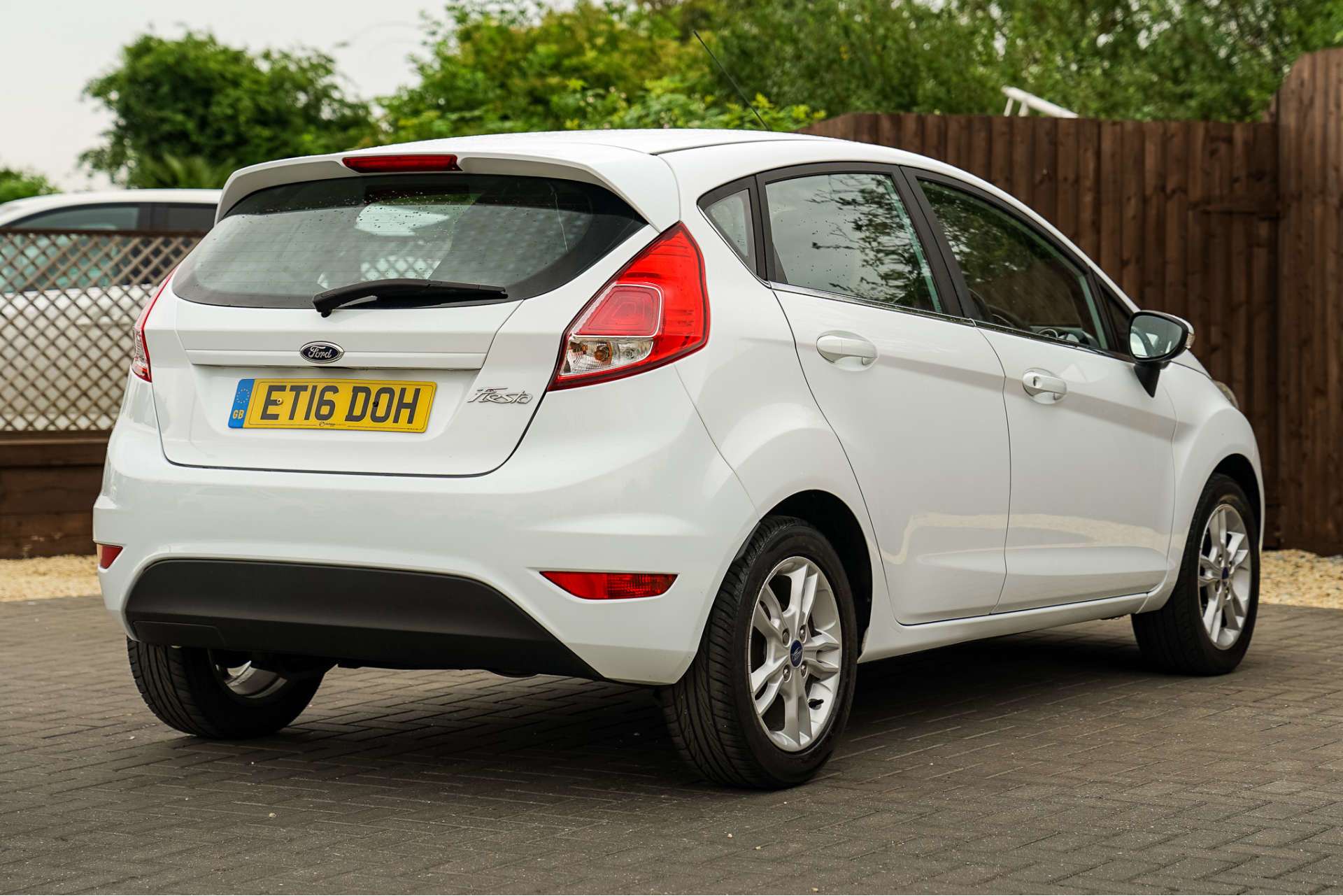 FORD FIESTA 1.2 ZETEC 5dr For Sale
