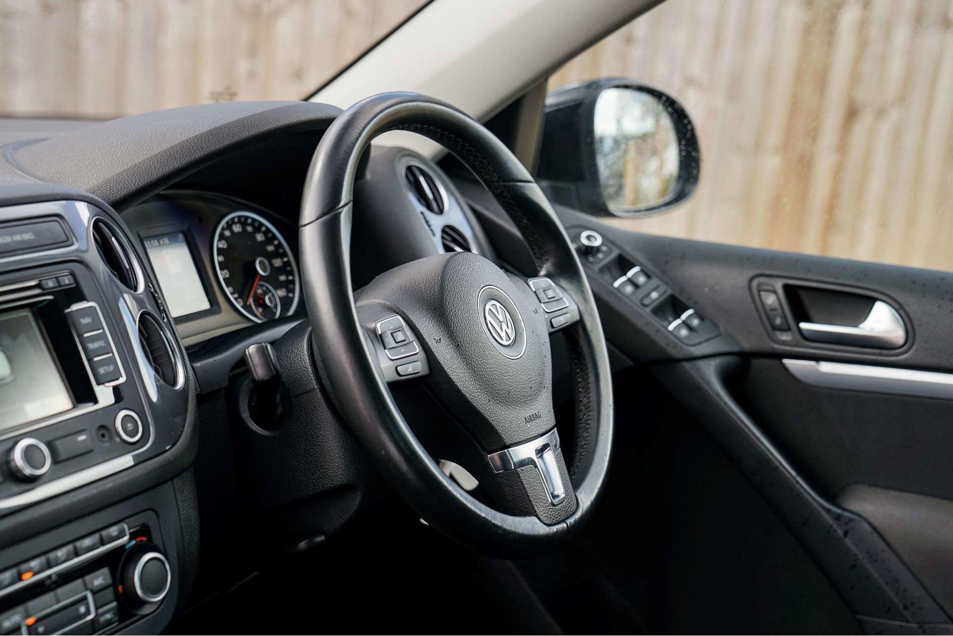 VOLKSWAGEN TIGUAN 2.0 Tiguan Match TDI BlueMotion Technology 4Motion 4WD 5dr For Sale