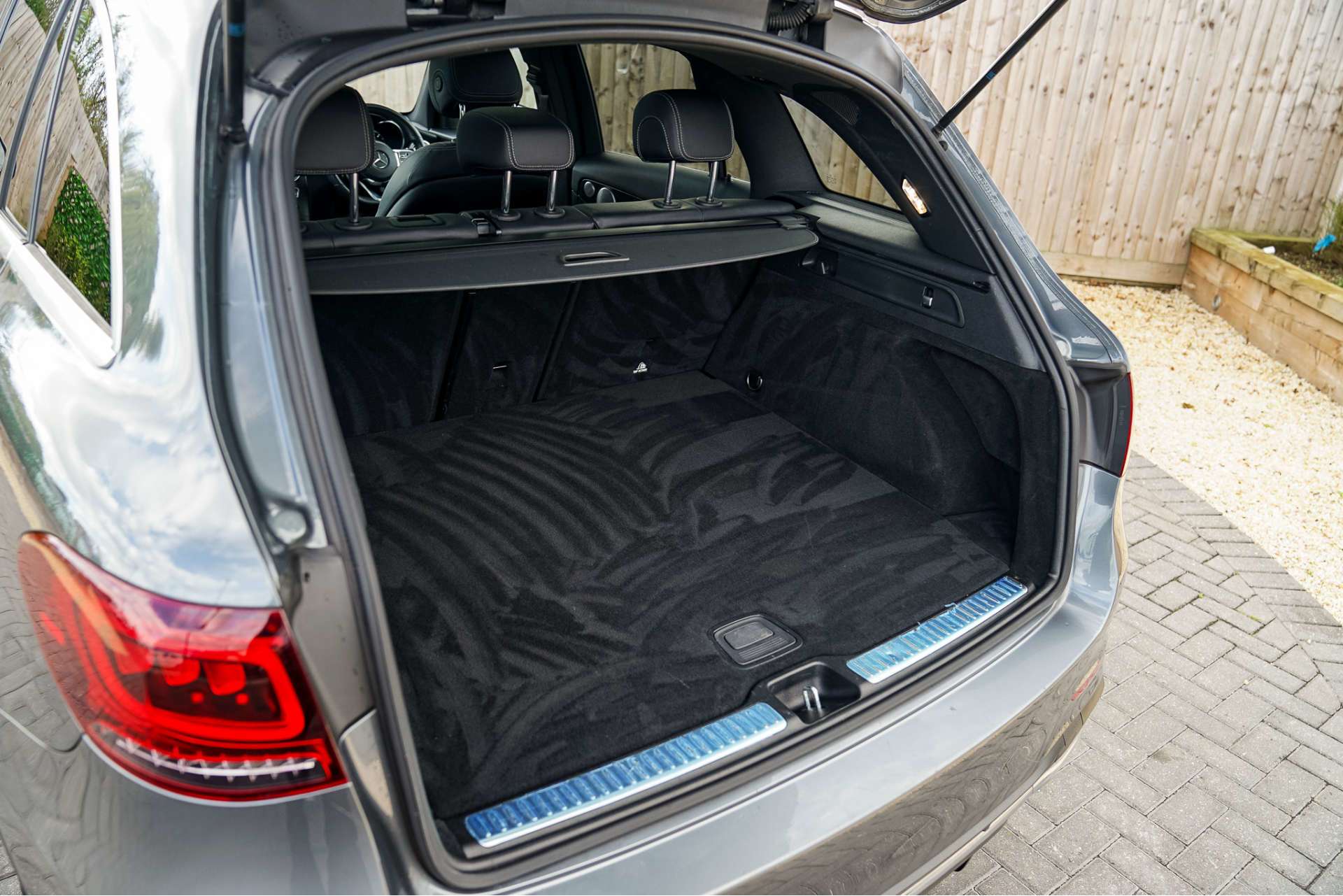 MERCEDES-BENZ GLC 2.0 GLC 300 AMG Line Premium+ D 4Matic Auto 4WD 5dr For Sale