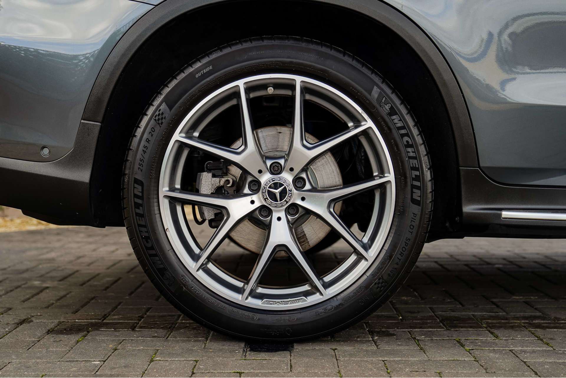 MERCEDES-BENZ GLC 2.0 GLC 300 AMG Line Premium+ D 4Matic Auto 4WD 5dr For Sale