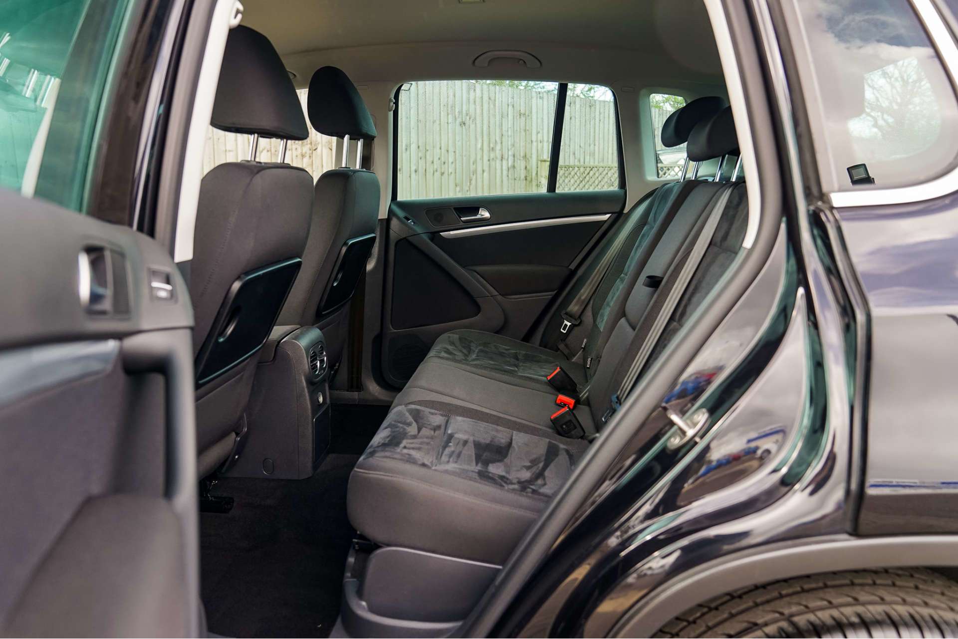 VOLKSWAGEN TIGUAN 2.0 Tiguan Match TDI BlueMotion Technology 4Motion 4WD 5dr For Sale
