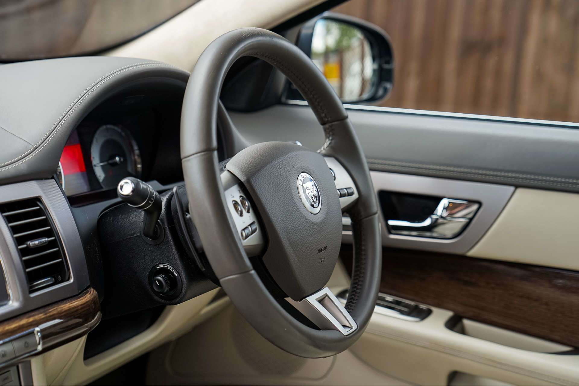 JAGUAR XF 3.0 XF Portfolio V6 Auto 4dr For Sale