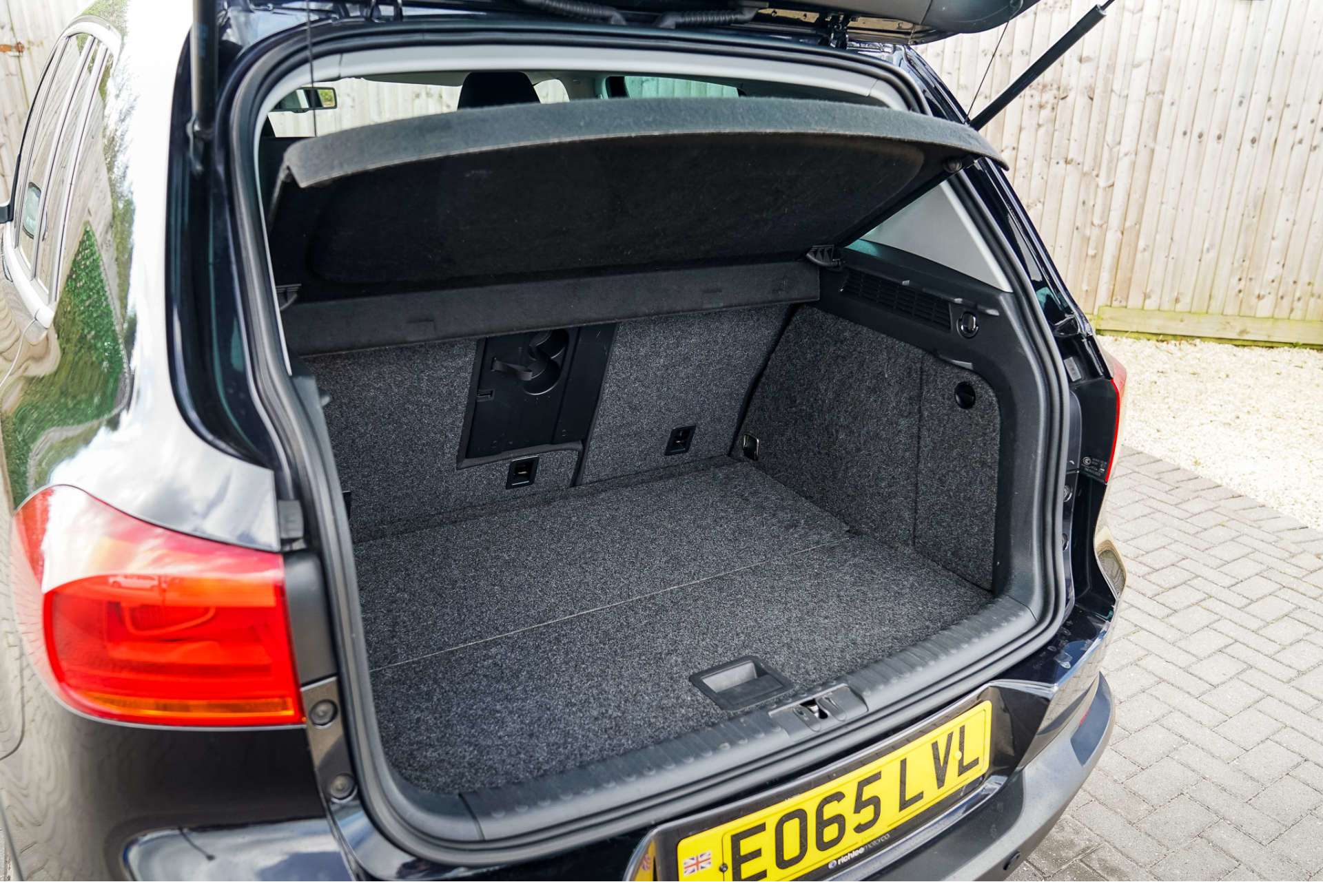 VOLKSWAGEN TIGUAN 2.0 Tiguan Match TDI BlueMotion Technology 4Motion 4WD 5dr For Sale