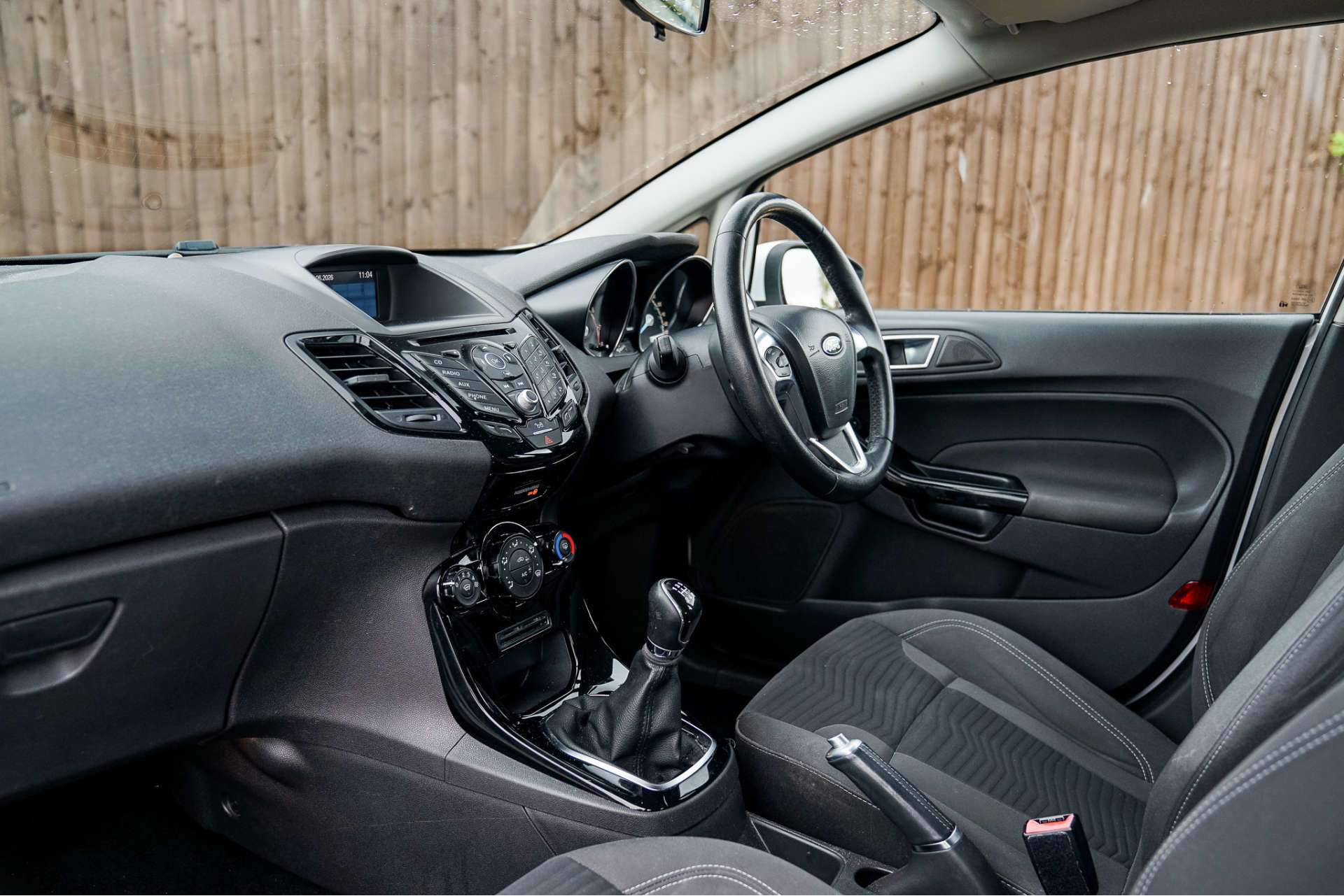 FORD FIESTA 1.2 ZETEC 5dr For Sale