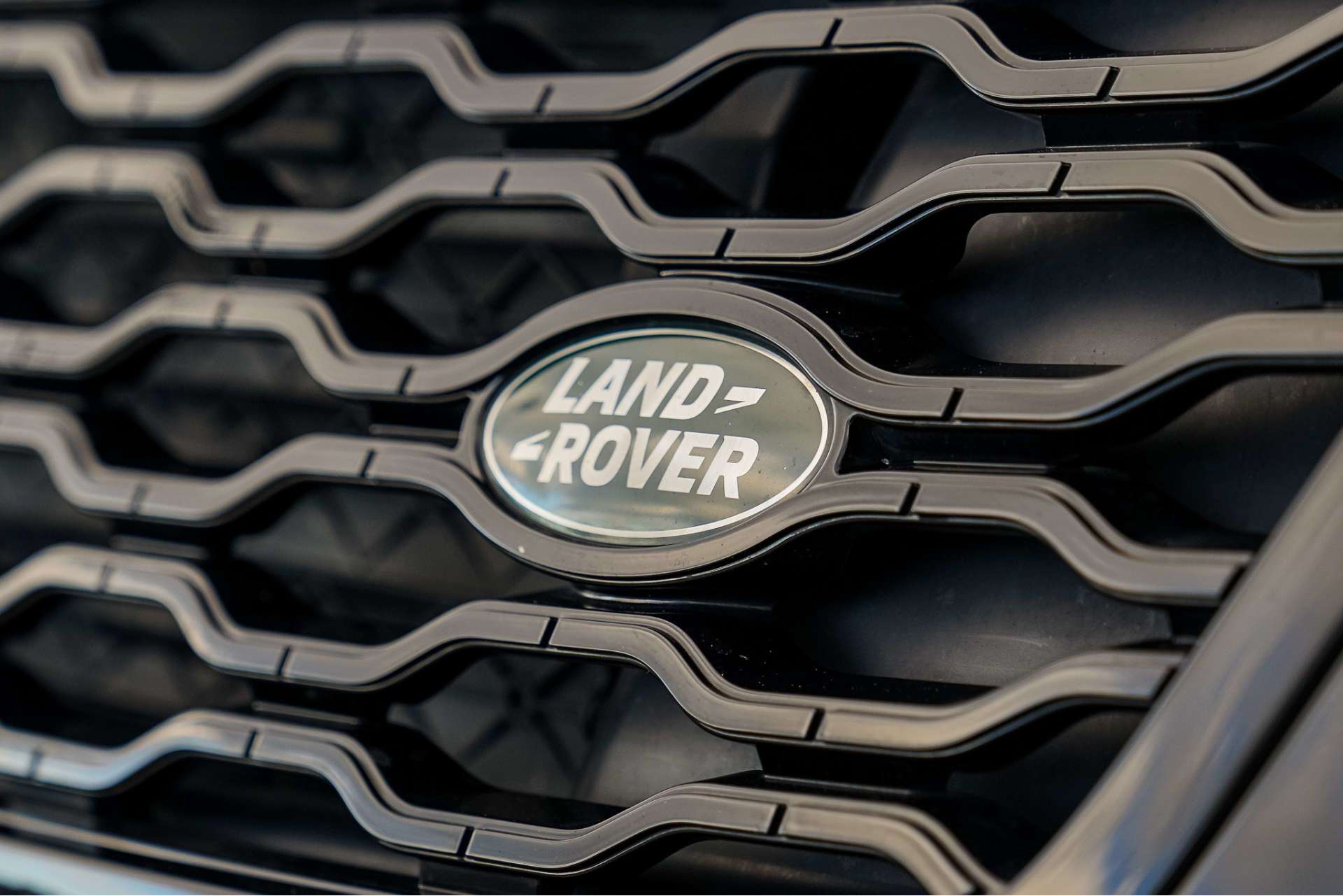 LAND ROVER RANGE ROVER VELAR 2.0 Range Rover Velar Edition D MHEV Auto 4WD 5dr For Sale