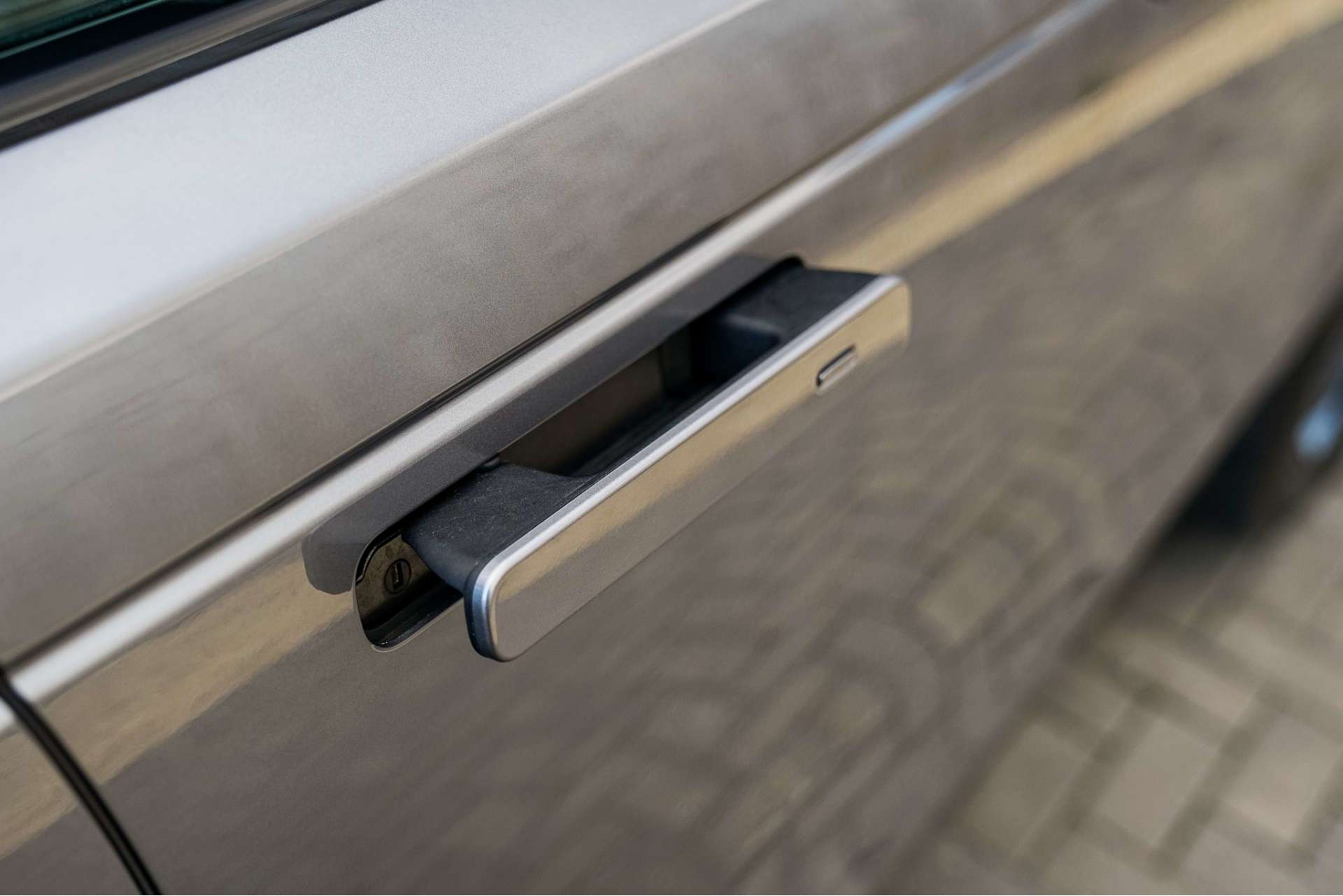 LAND ROVER RANGE ROVER VELAR 2.0 Range Rover Velar Edition D MHEV Auto 4WD 5dr For Sale