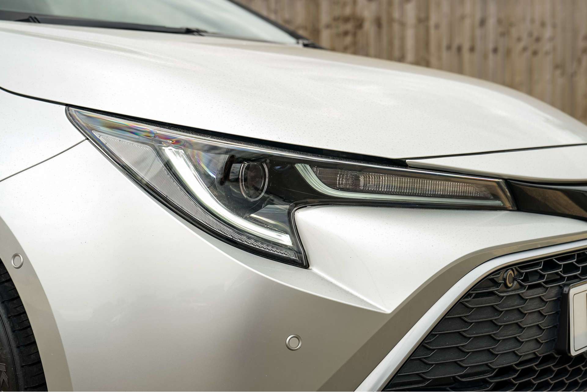 TOYOTA COROLLA 2.0 VVT-h Excel Hatchback 5dr Petrol Hybrid CVT Euro 6 (s/s) (184 ps) For Sale