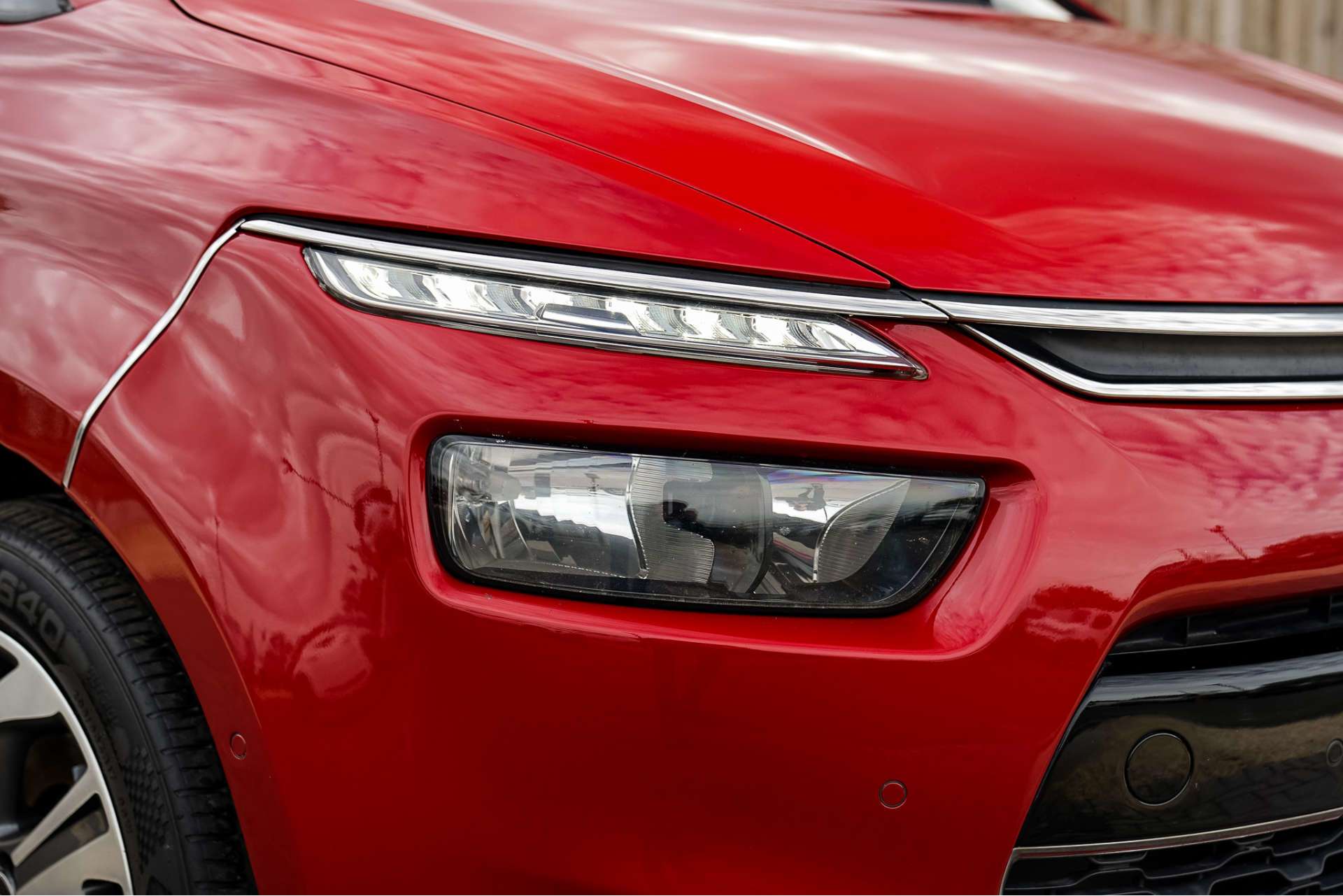 CITROEN C4 PICASSO 1.6 C4 Picasso Exclusive+ Airdream e-HDi S-A 5dr For Sale