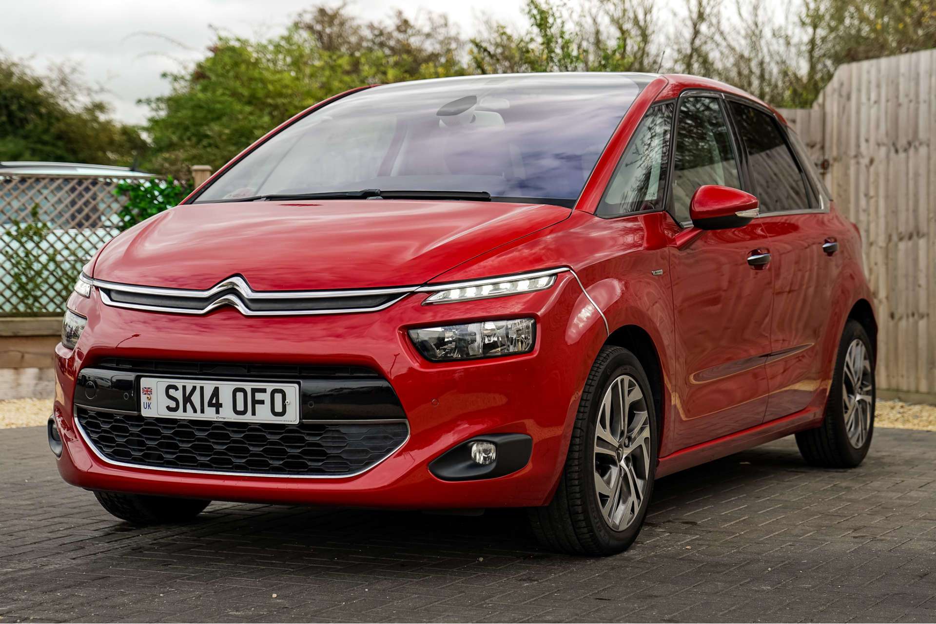 CITROEN C4 PICASSO 1.6 C4 Picasso Exclusive+ Airdream e-HDi S-A 5dr For Sale