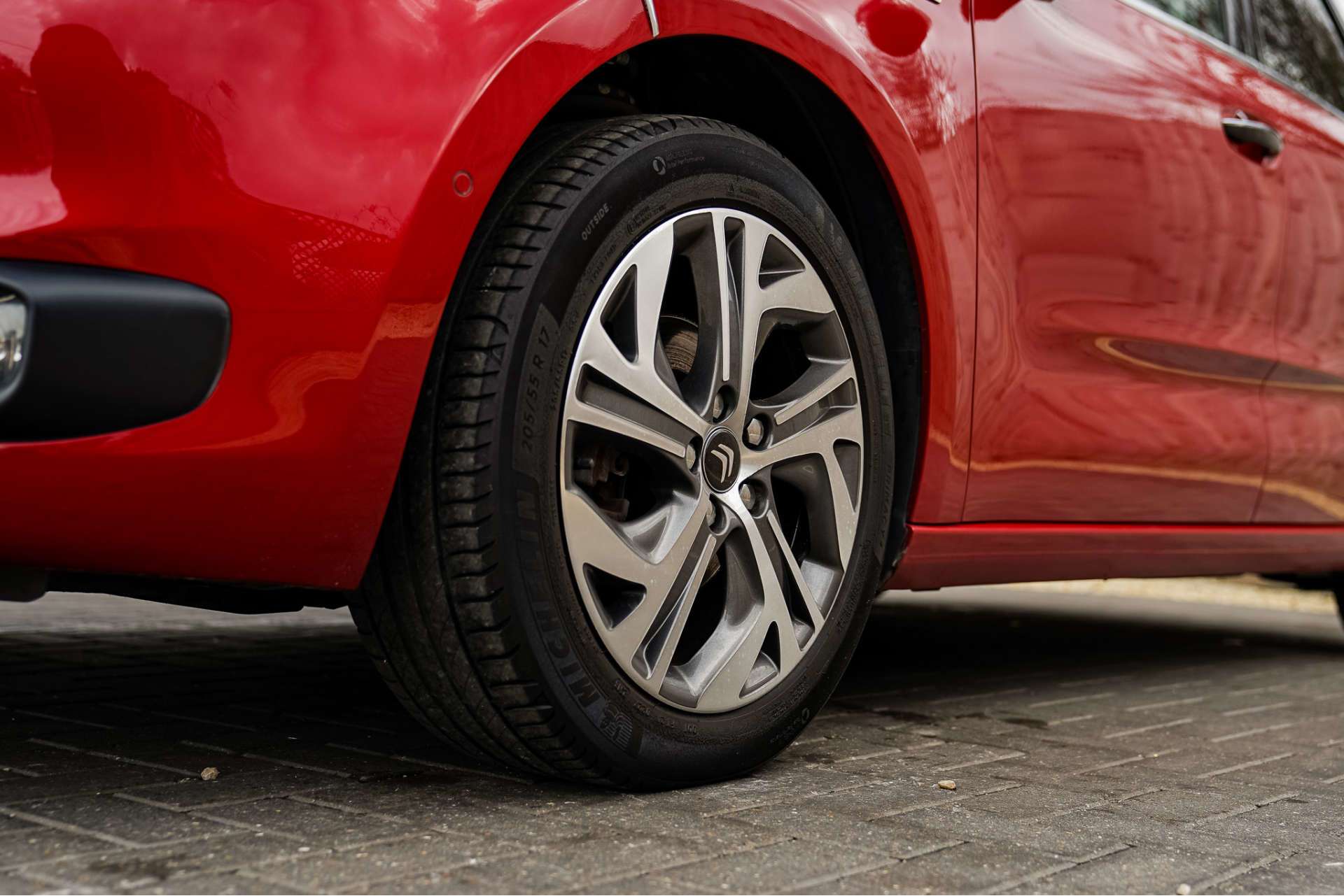 CITROEN C4 PICASSO 1.6 C4 Picasso Exclusive+ Airdream e-HDi S-A 5dr For Sale