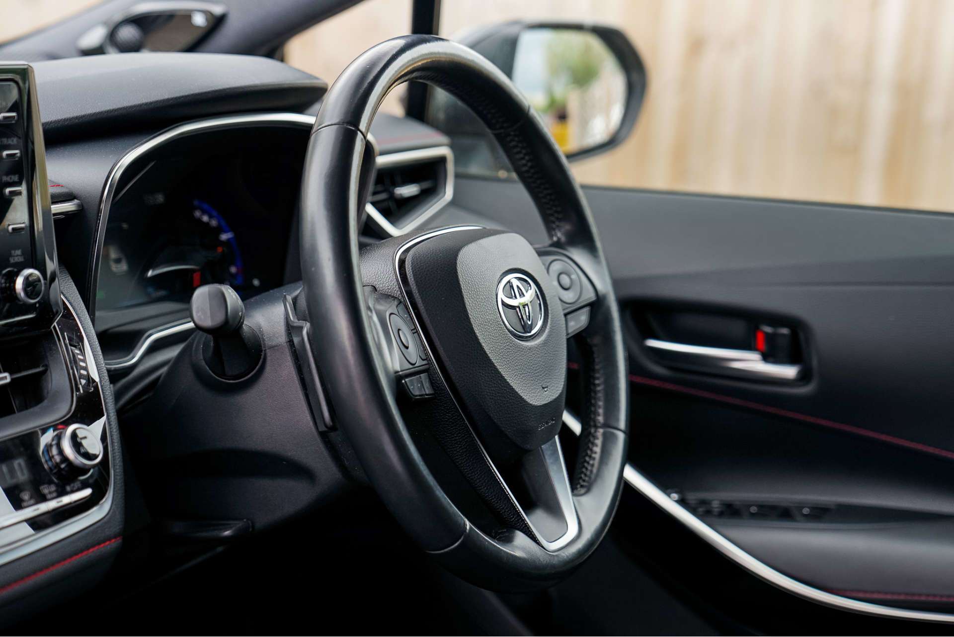 TOYOTA COROLLA 2.0 VVT-h Excel Hatchback 5dr Petrol Hybrid CVT Euro 6 (s/s) (184 ps) For Sale