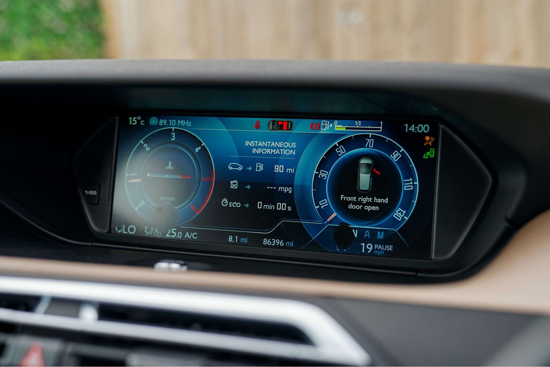 CITROEN C4 PICASSO 1.6 C4 Picasso Exclusive+ Airdream e-HDi S-A 5dr For Sale