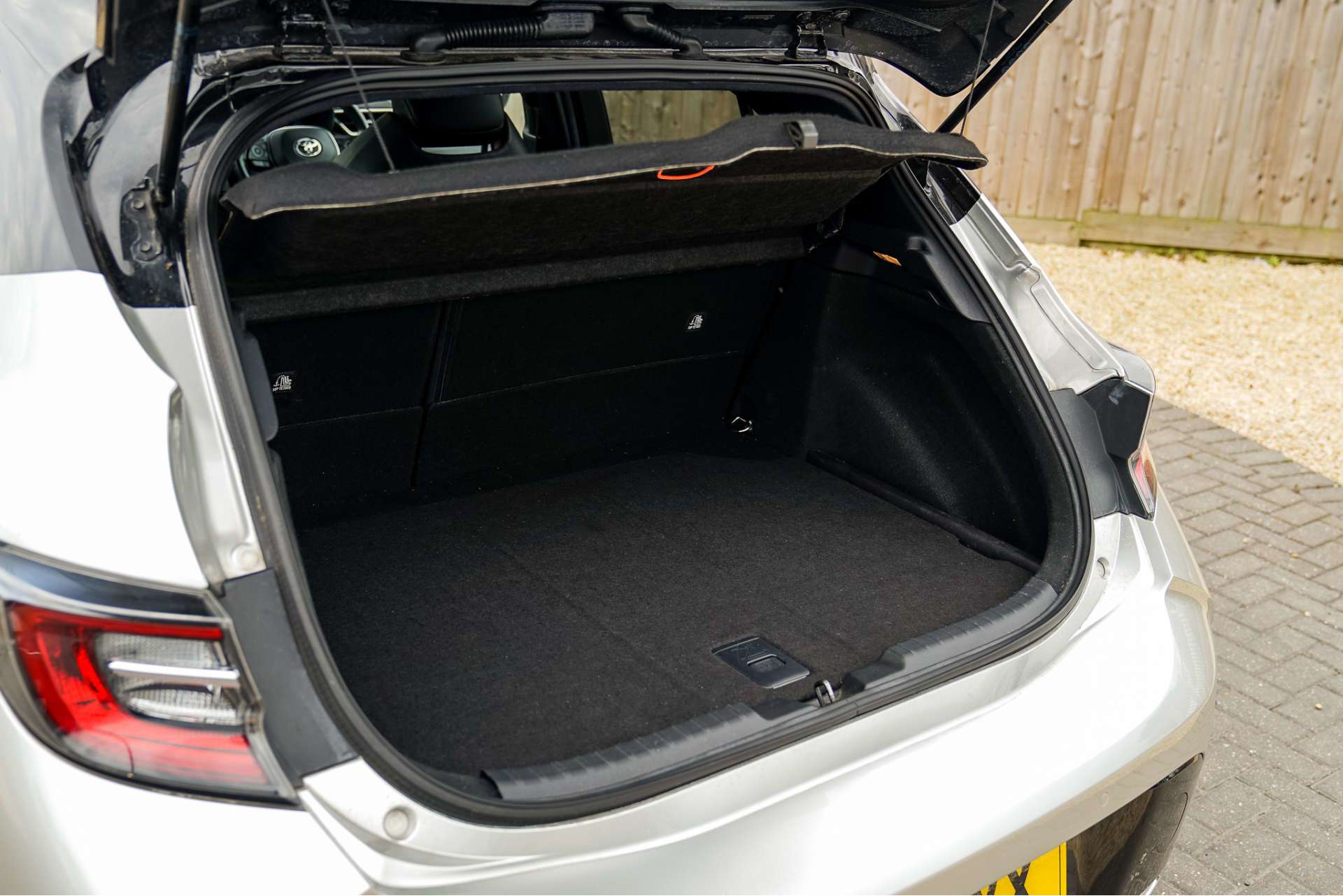 TOYOTA COROLLA 2.0 VVT-h Excel Hatchback 5dr Petrol Hybrid CVT Euro 6 (s/s) (184 ps) For Sale