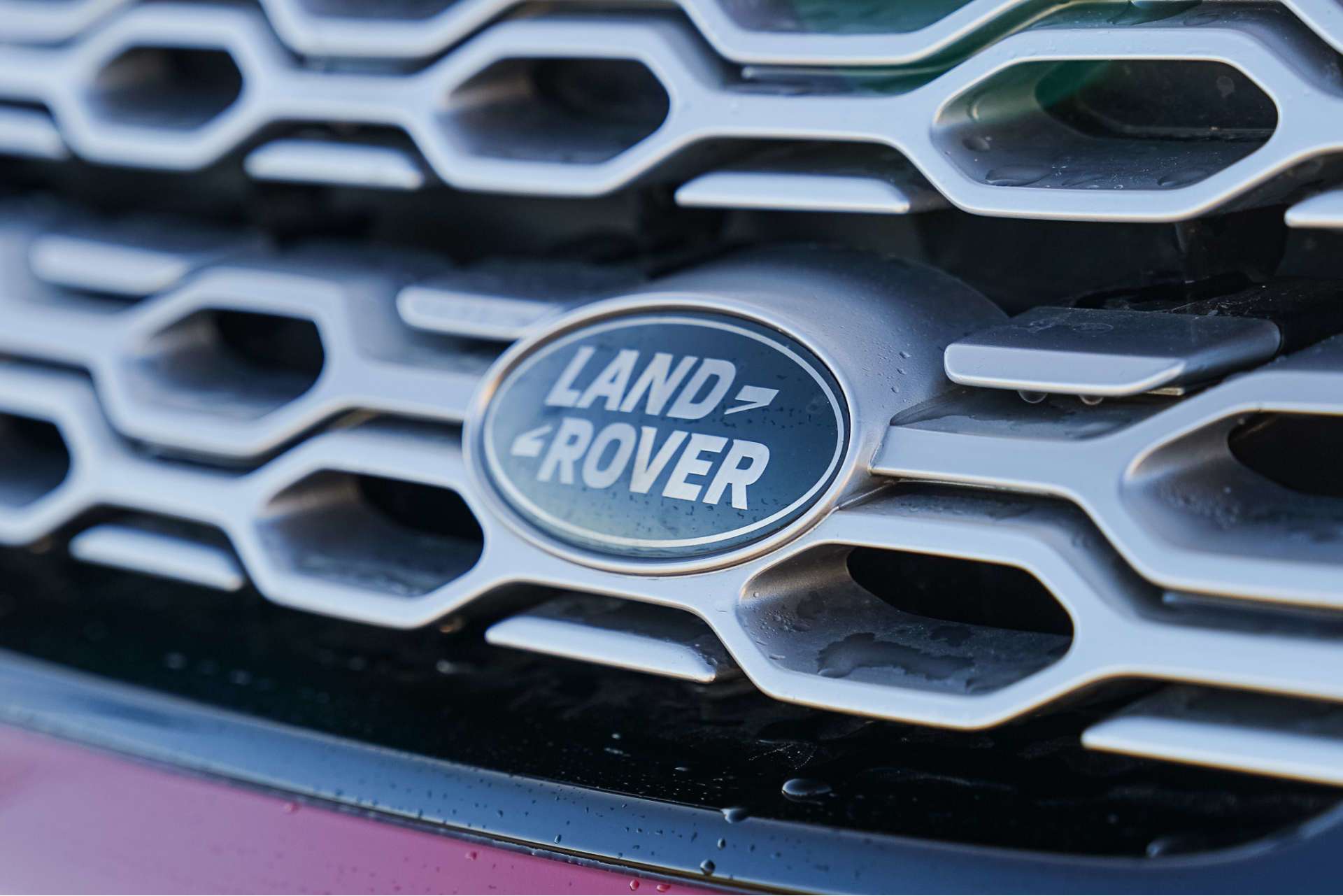 LAND ROVER DISCOVERY SPORT 2.0 Discovery Sport HSE D MHEV Auto 4WD 5dr For Sale