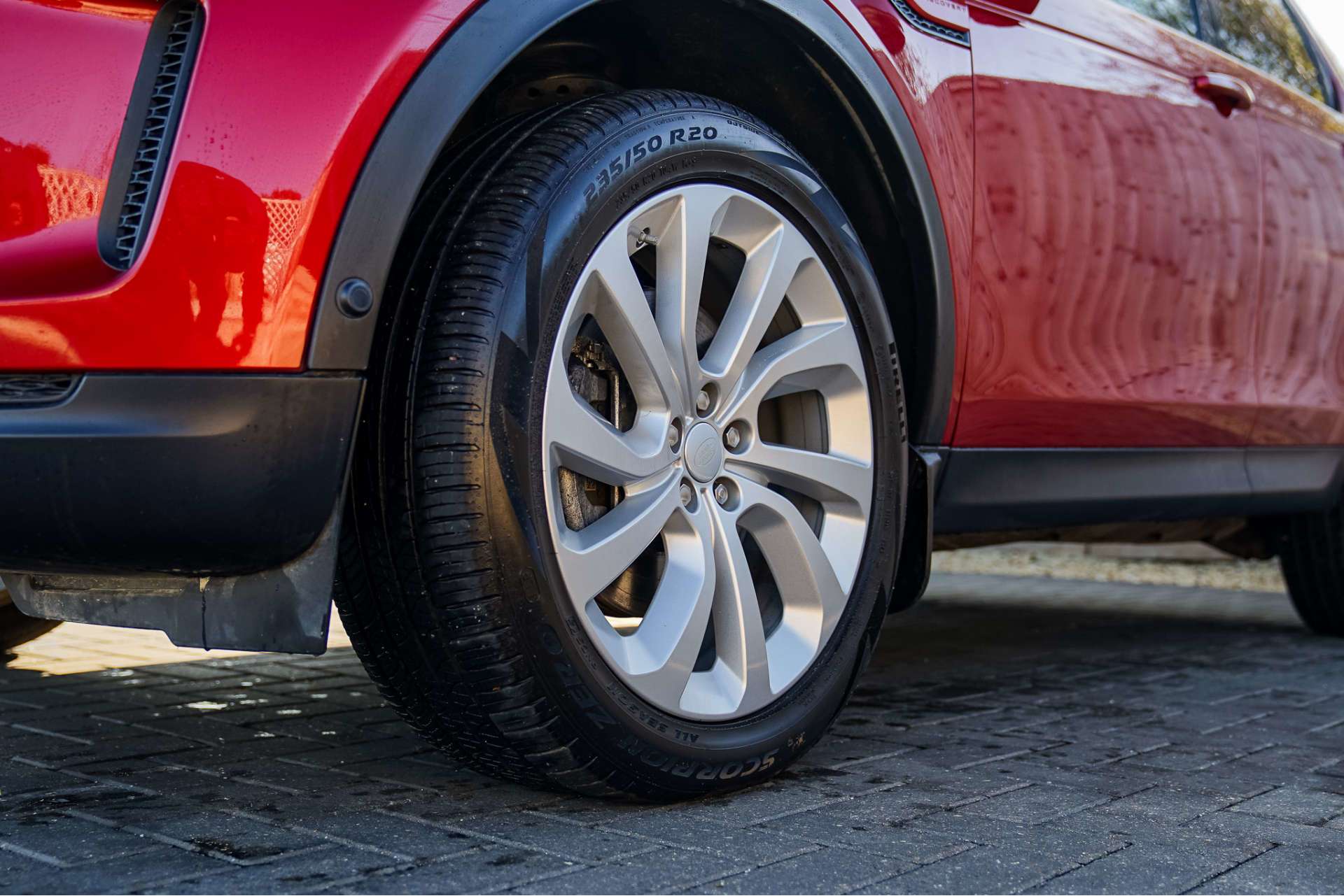 LAND ROVER DISCOVERY SPORT 2.0 Discovery Sport HSE D MHEV Auto 4WD 5dr For Sale