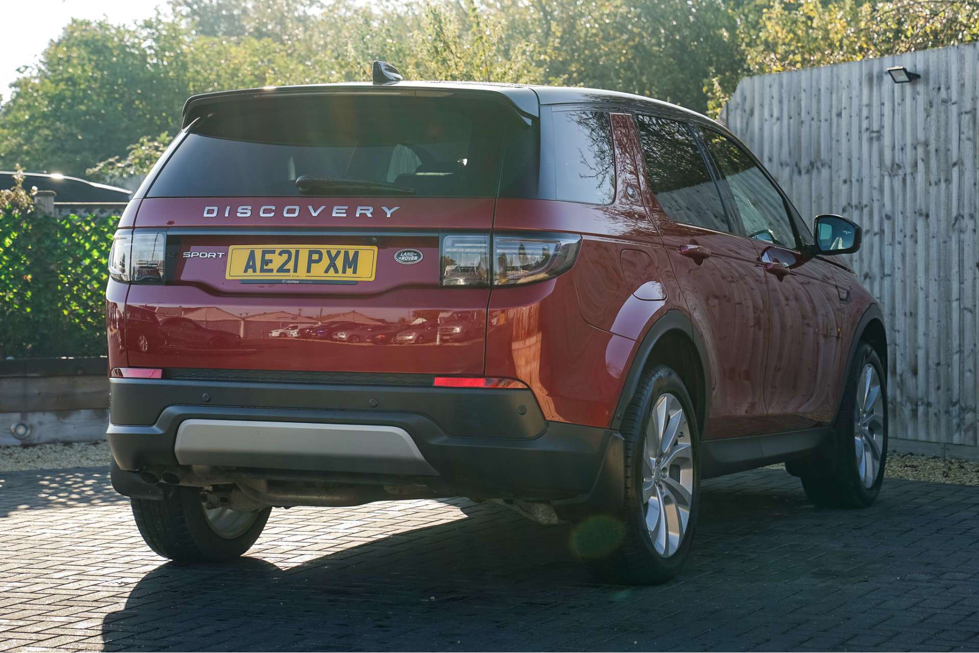 LAND ROVER DISCOVERY SPORT 2.0 Discovery Sport HSE D MHEV Auto 4WD 5dr For Sale