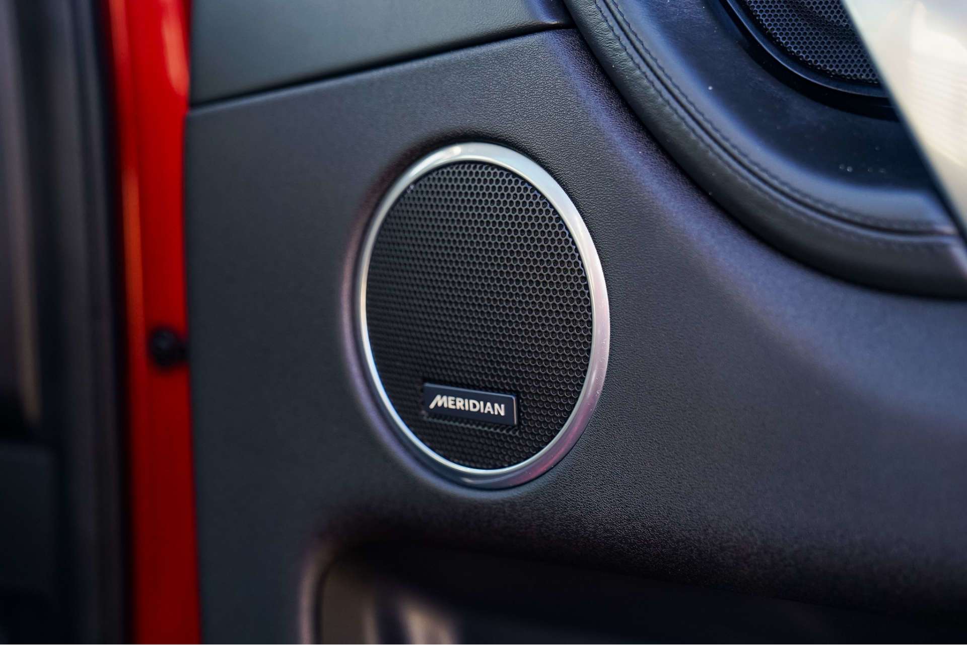 LAND ROVER DISCOVERY SPORT 2.0 Discovery Sport HSE D MHEV Auto 4WD 5dr For Sale