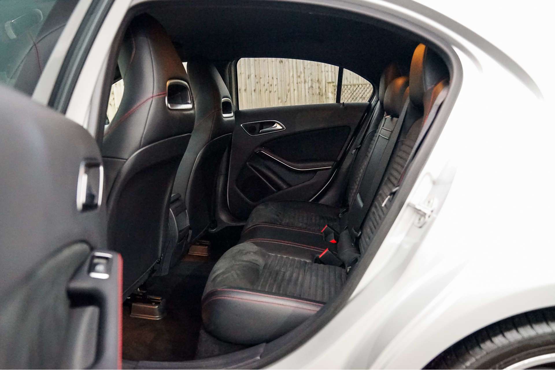 MERCEDES-BENZ A CLASS 1.6 A180 For Sale