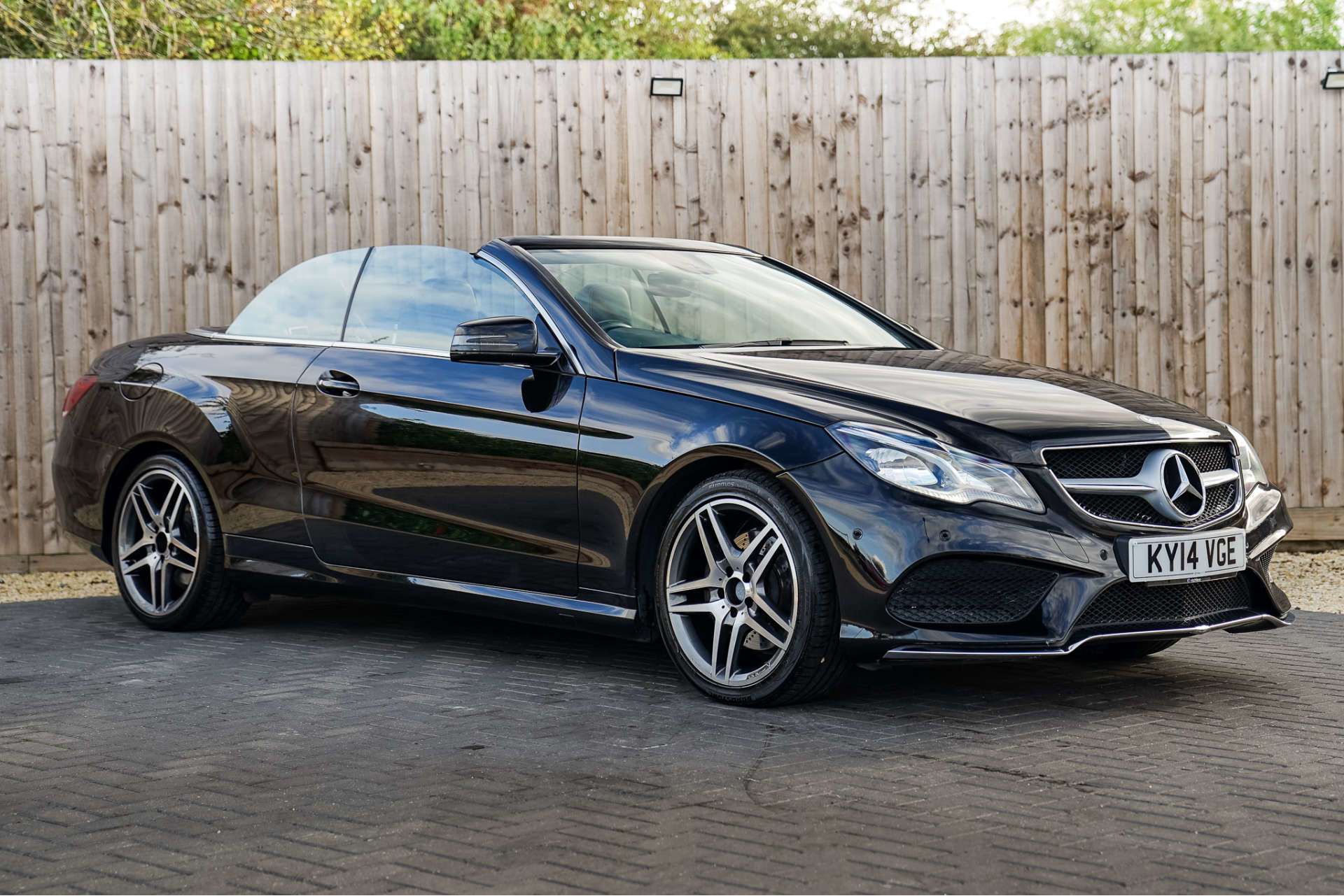 MERCEDES-BENZ E-Class 2.1 E250 AMG Sport CDi Auto 2dr For Sale