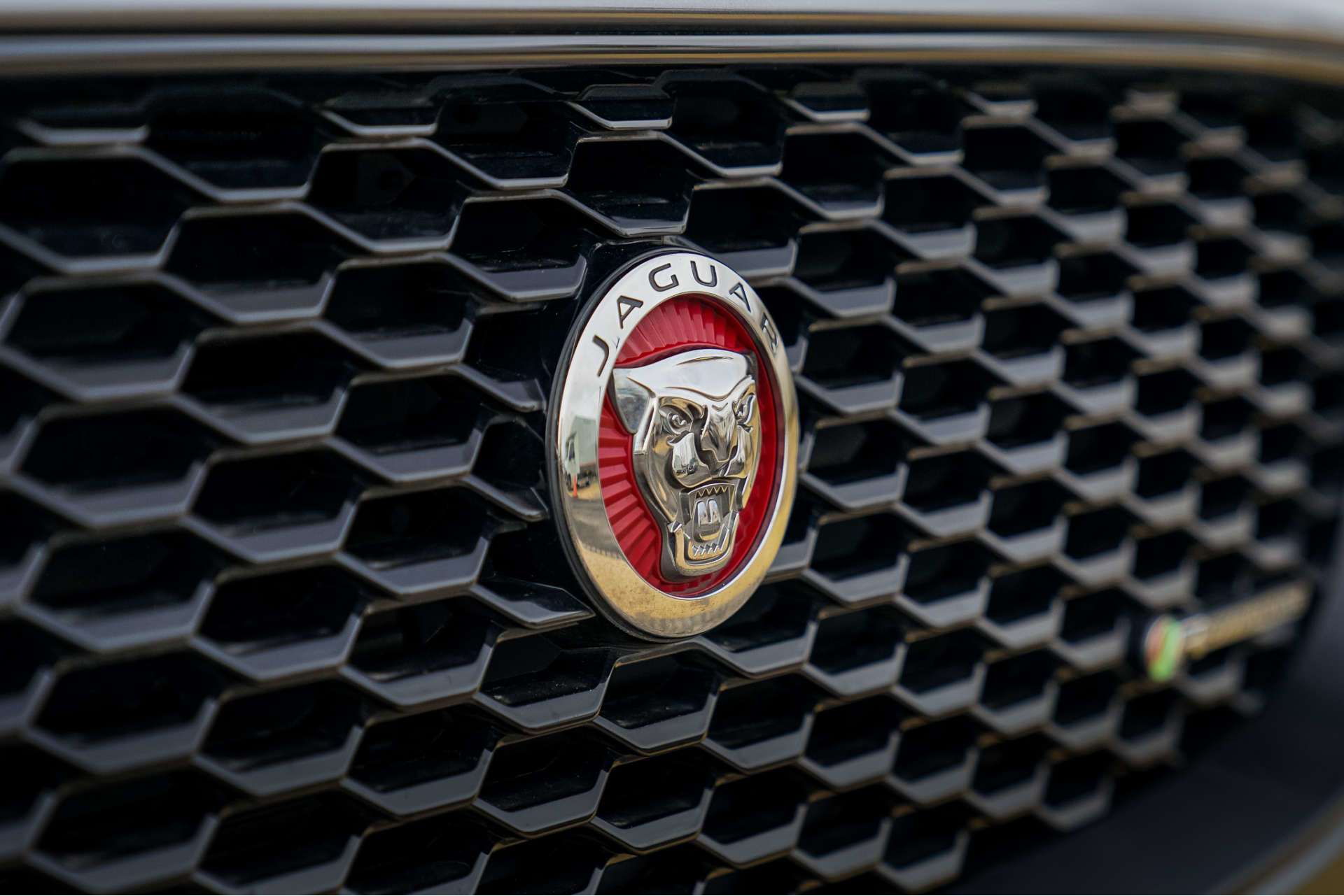 JAGUAR E-PACE 2.0 E-Pace Chequered Flag D AWD Auto 4WD 5dr For Sale