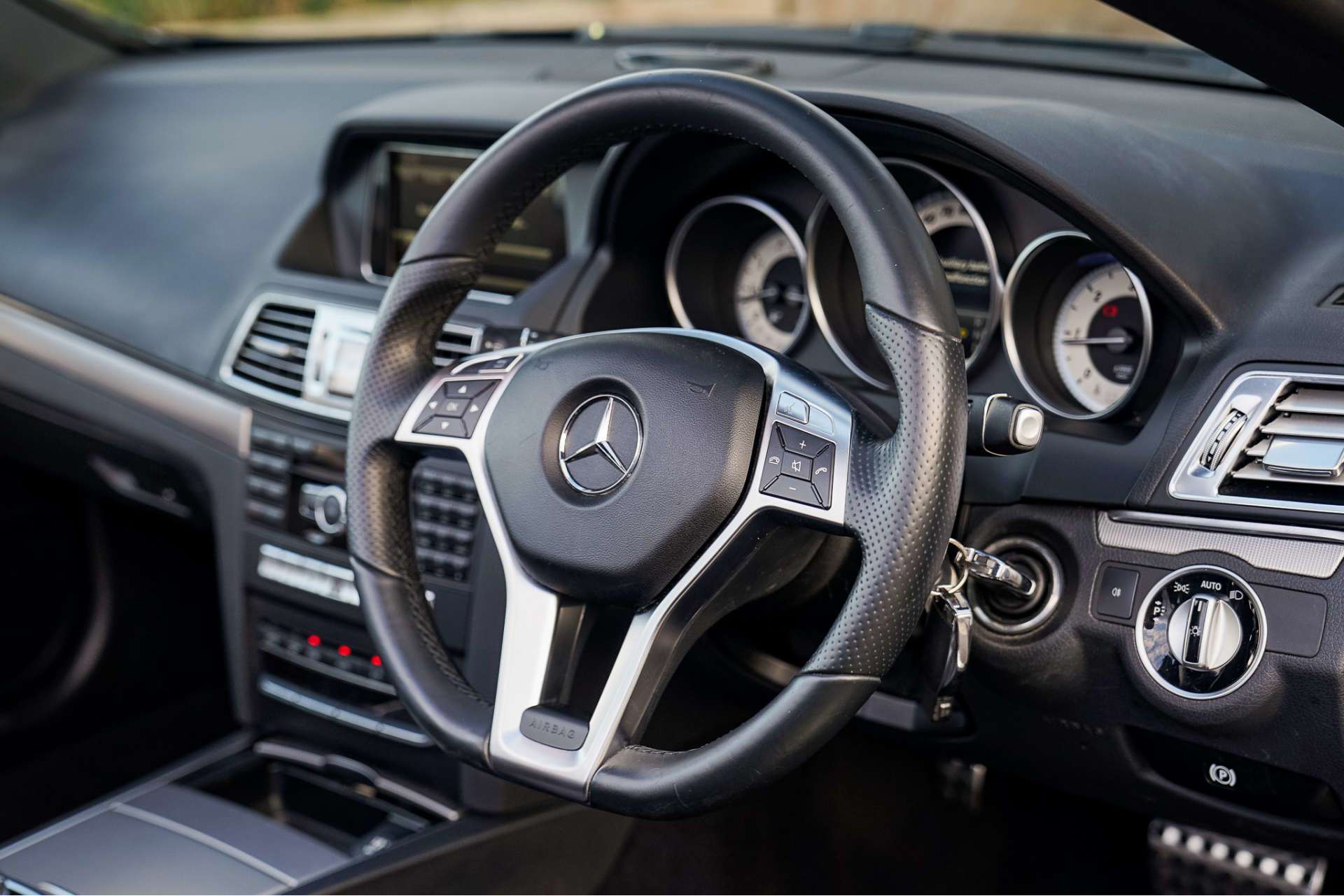 MERCEDES-BENZ E-Class 2.1 E250 AMG Sport CDi Auto 2dr For Sale