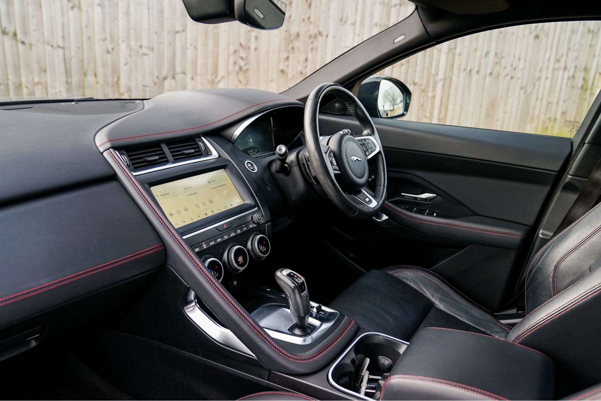 JAGUAR E-PACE 2.0 E-Pace Chequered Flag D AWD Auto 4WD 5dr For Sale