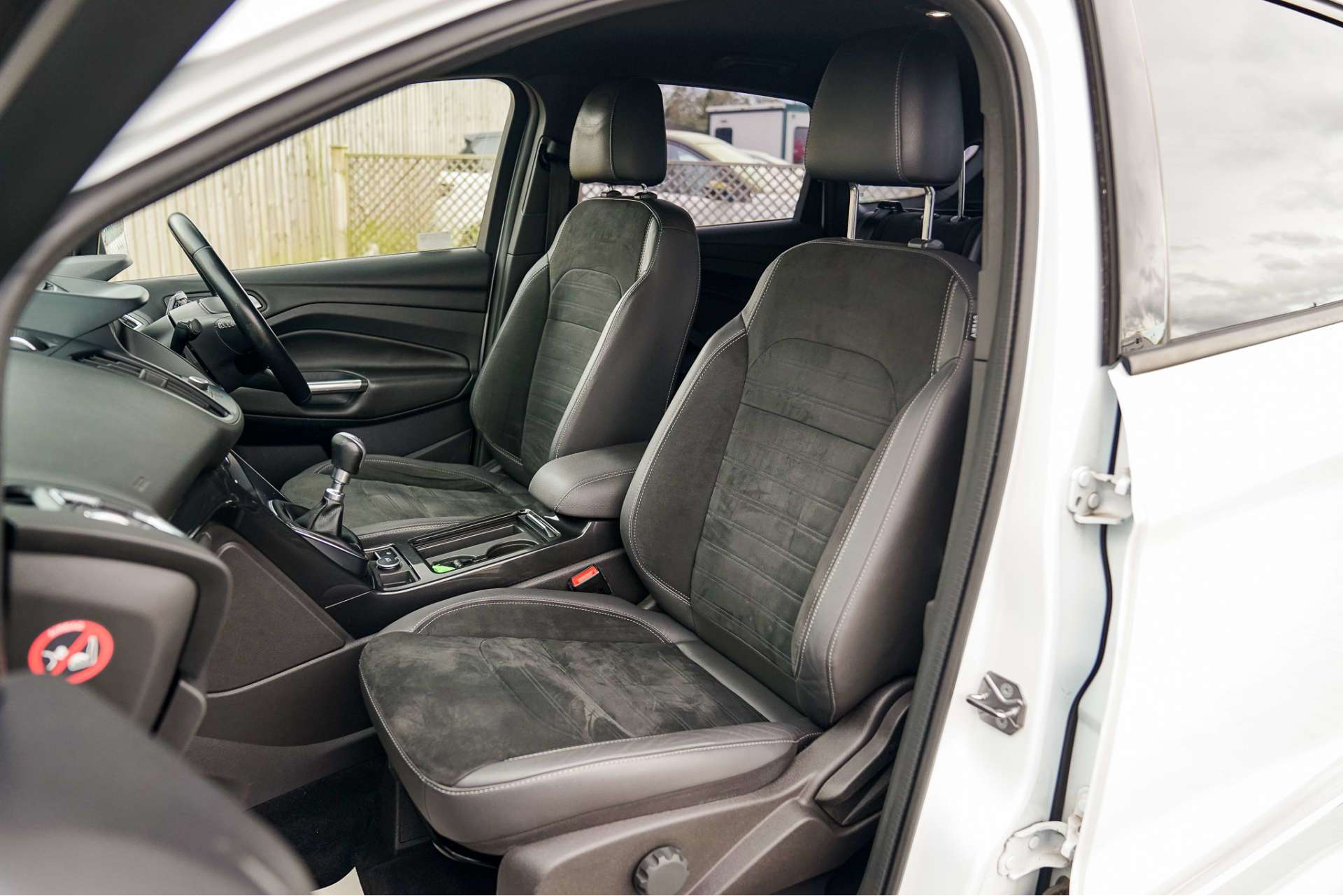 FORD KUGA 2.0 ST-LINE TDCI 5dr For Sale