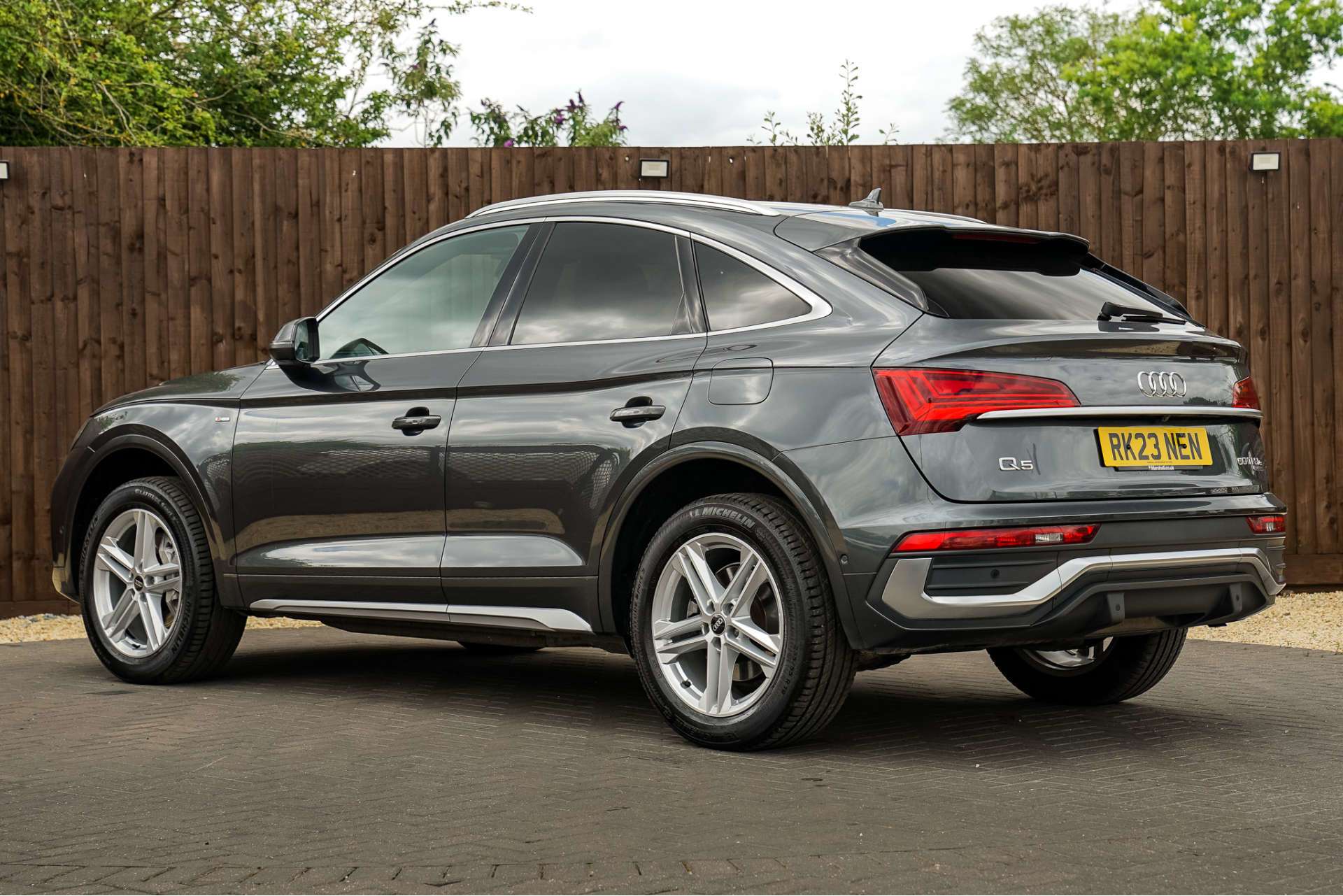 AUDI Q5 2.0 TFSIe 50 S line Sportback 5dr Petrol Plug-in Hybrid S Tronic quattro Euro 6 (s/s) 17.9kWh (299 ps) For Sale