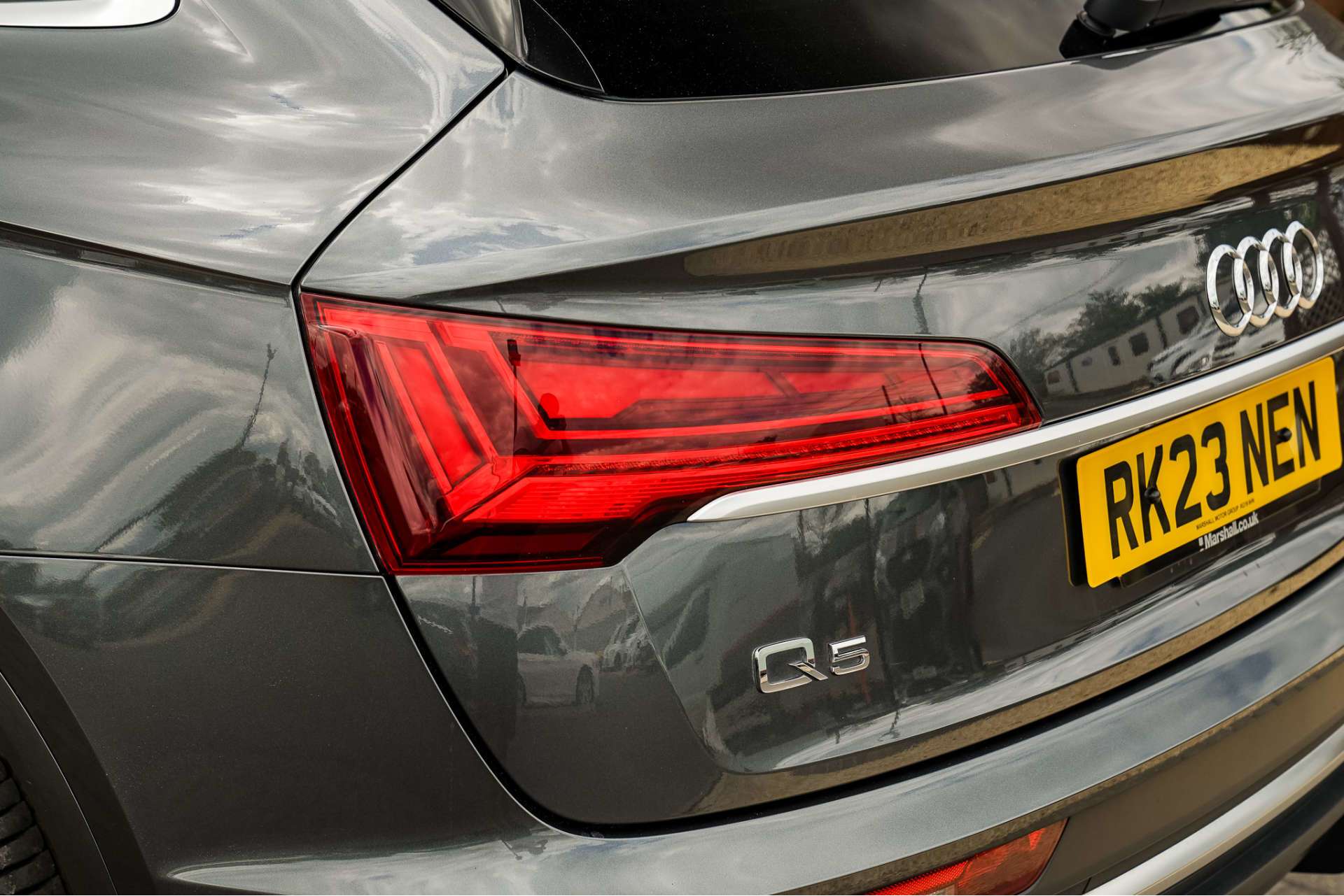AUDI Q5 2.0 TFSIe 50 S line Sportback 5dr Petrol Plug-in Hybrid S Tronic quattro Euro 6 (s/s) 17.9kWh (299 ps) For Sale