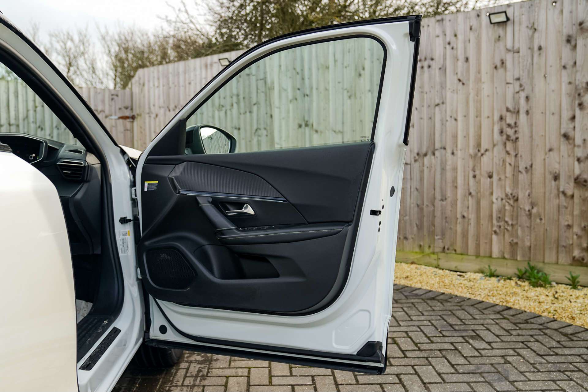 PEUGEOT 2008 2008 GT Premium EV 5dr For Sale