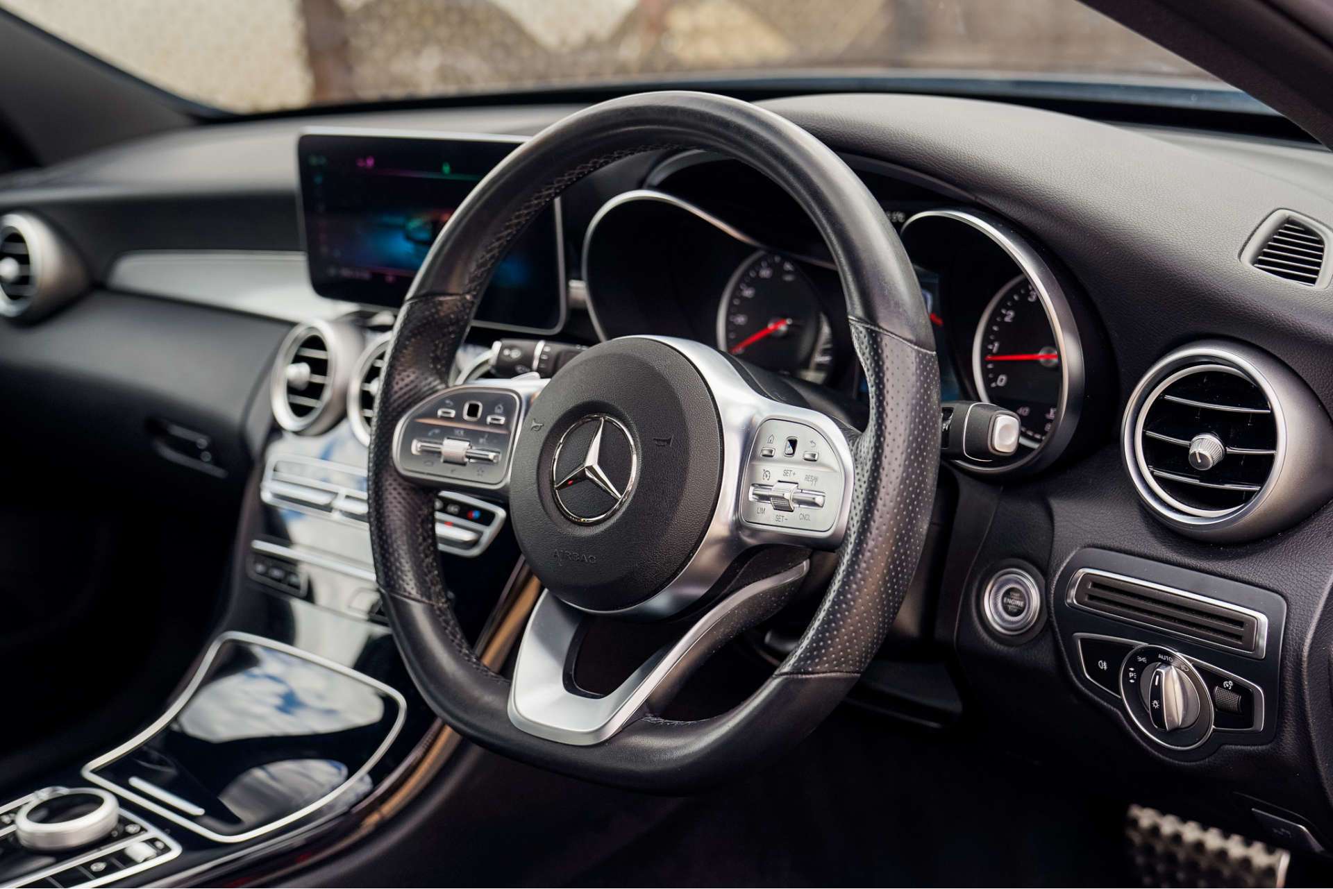 MERCEDES-BENZ C CLASS 2.0 C300 AMG Line Saloon 4dr Petrol G-Tronic+ Euro 6 (s/s) (258 ps) For Sale