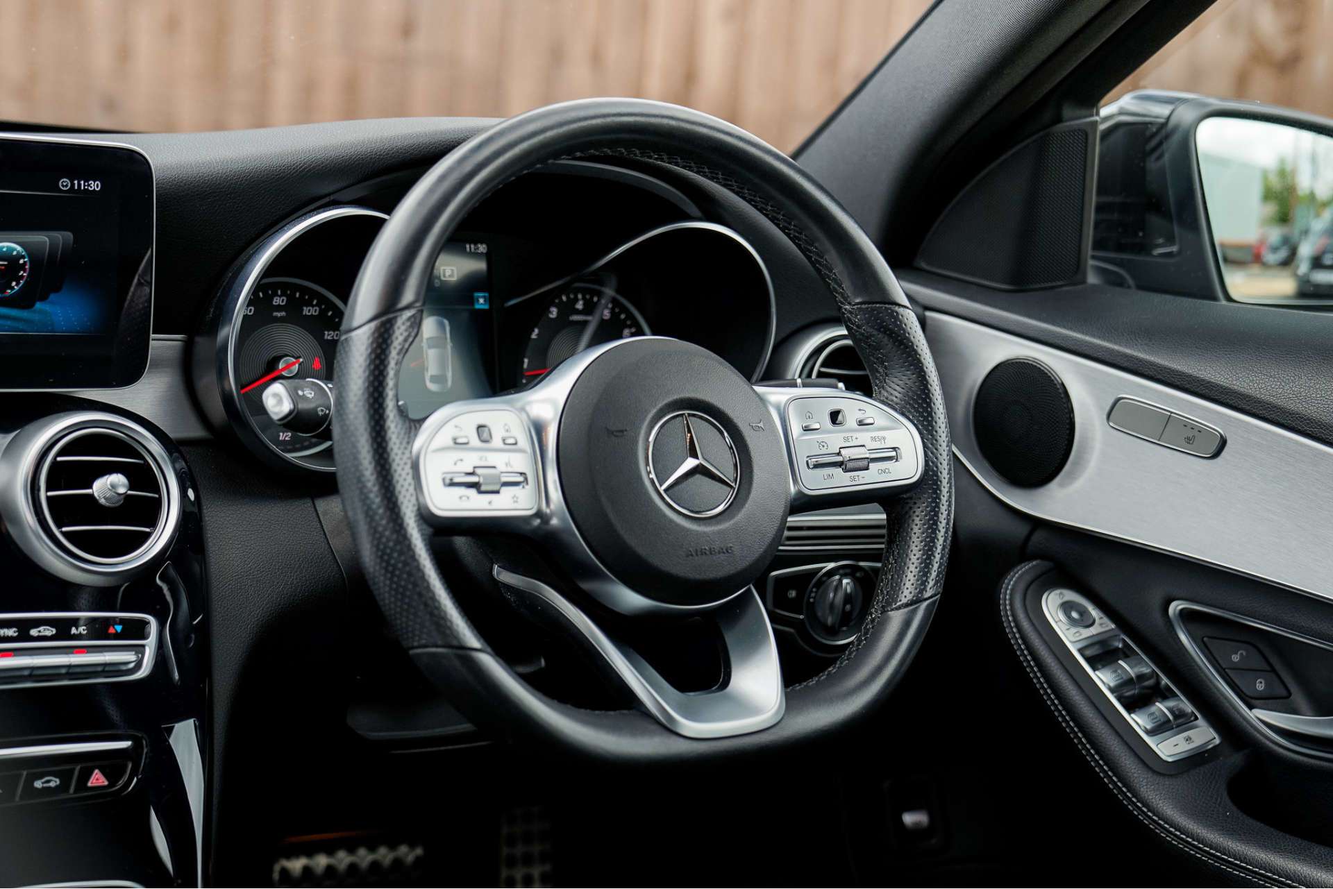 MERCEDES-BENZ C CLASS 2.0 C300 AMG Line Saloon 4dr Petrol G-Tronic+ Euro 6 (s/s) (258 ps) For Sale