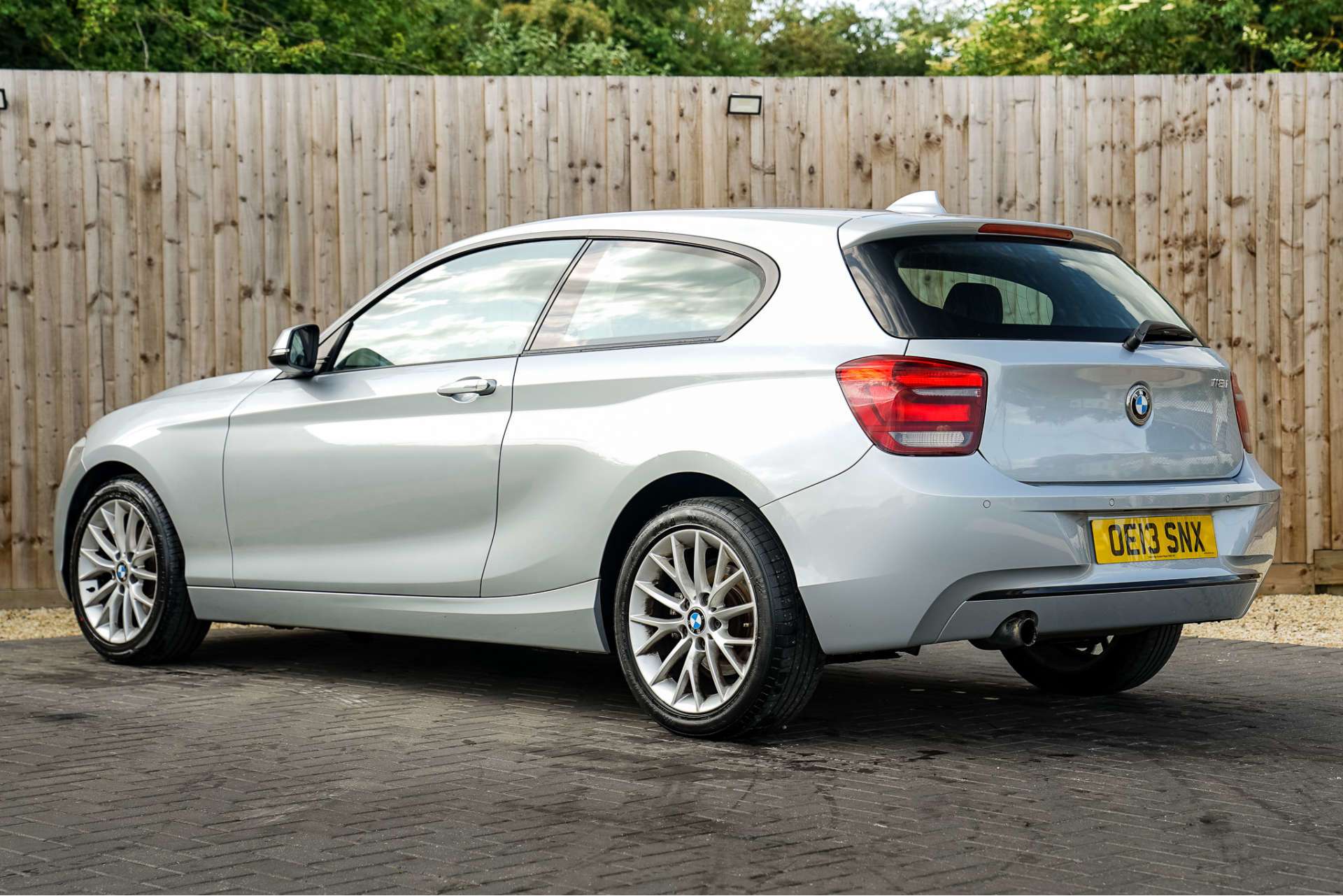 BMW 1 SERIES 1.6 118I Sport 3dr For Sale