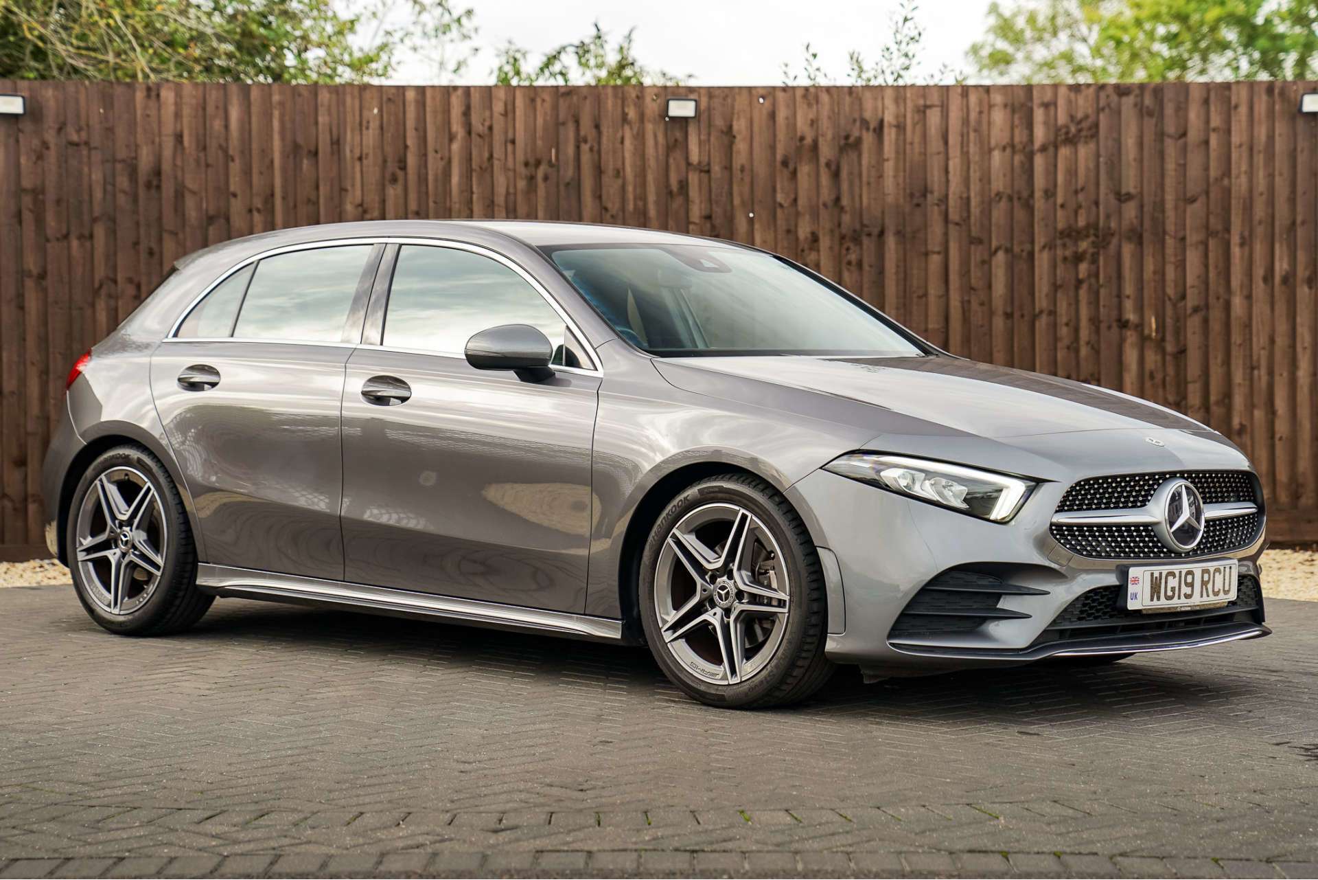 MERCEDES-BENZ A CLASS 1.3 A180 AMG Line Hatchback 5dr Petrol 7G-DCT Euro 6 (s/s) (136 ps) For Sale