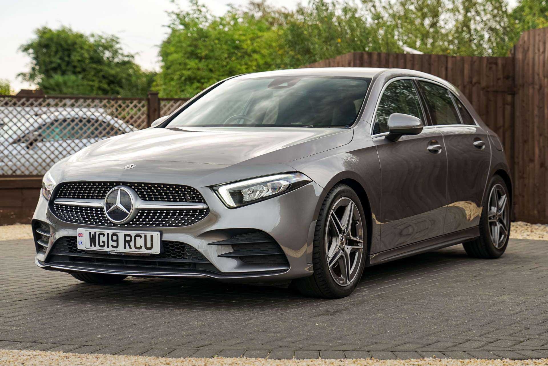 MERCEDES-BENZ A CLASS 1.3 A180 AMG Line Hatchback 5dr Petrol 7G-DCT Euro 6 (s/s) (136 ps) For Sale
