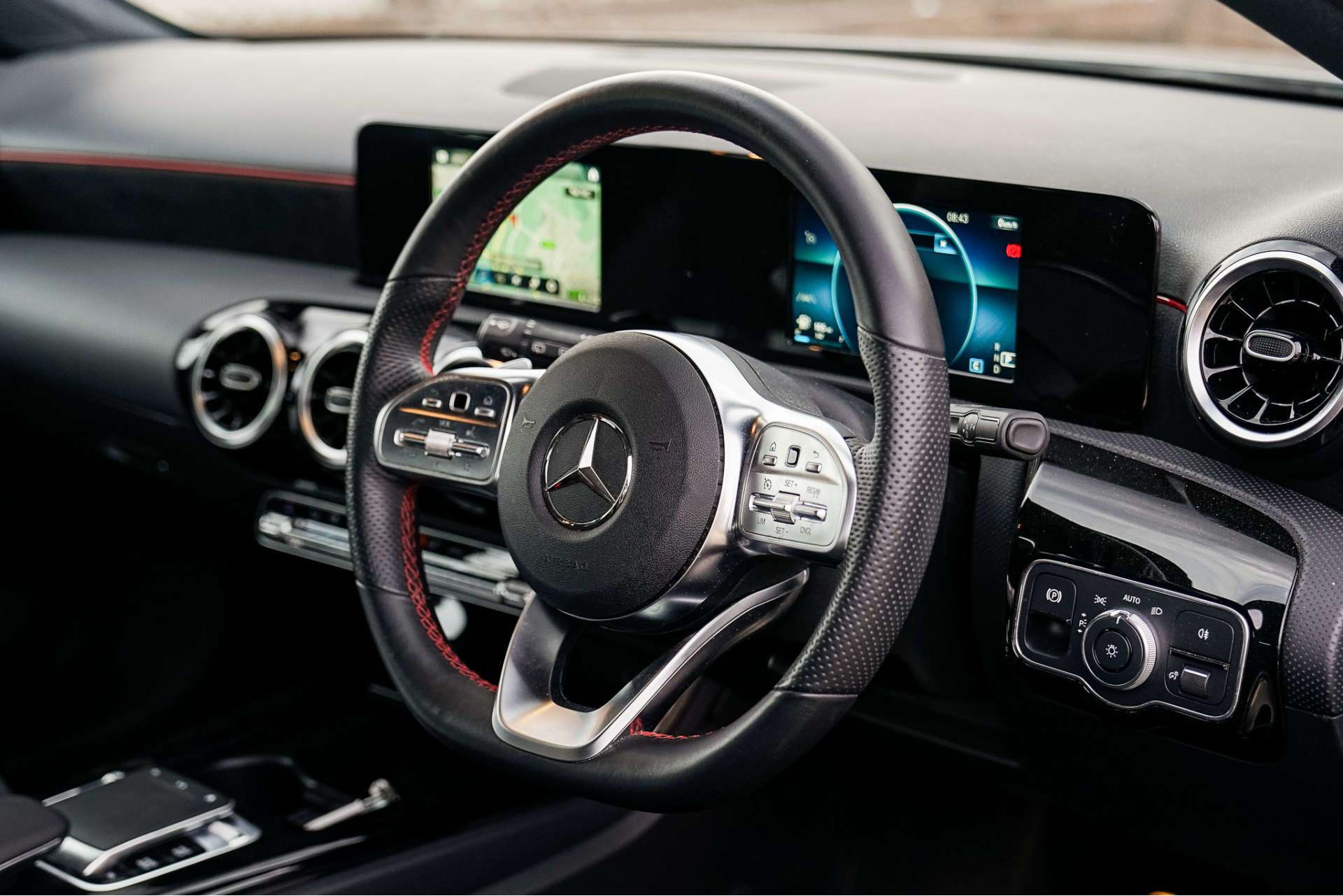 MERCEDES-BENZ A CLASS 1.3 A180 AMG Line Hatchback 5dr Petrol 7G-DCT Euro 6 (s/s) (136 ps) For Sale