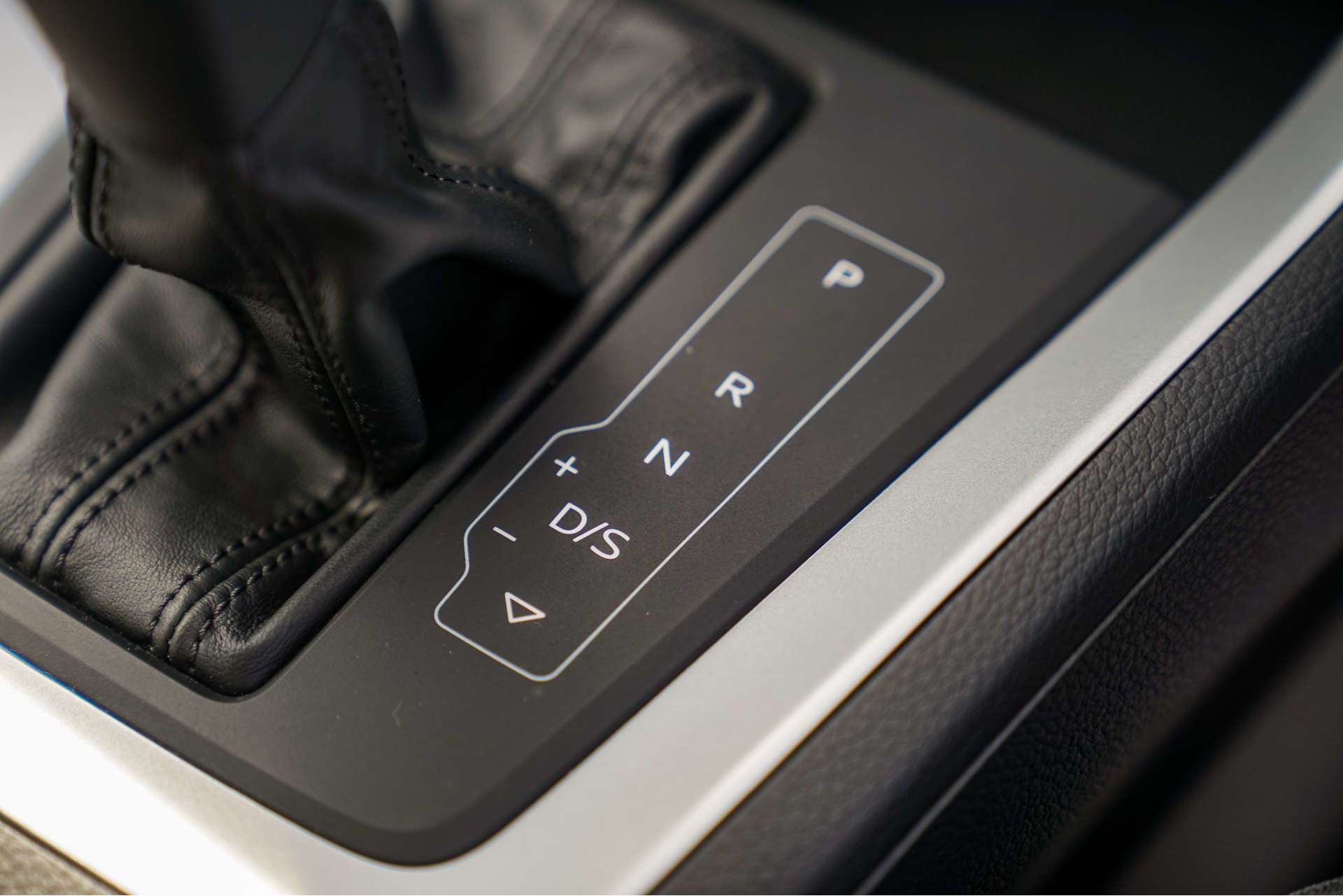 AUDI Q3 1.5 TFSI CoD 35 Sport SUV 5dr Petrol S Tronic Euro 6 (s/s) (150 ps) For Sale