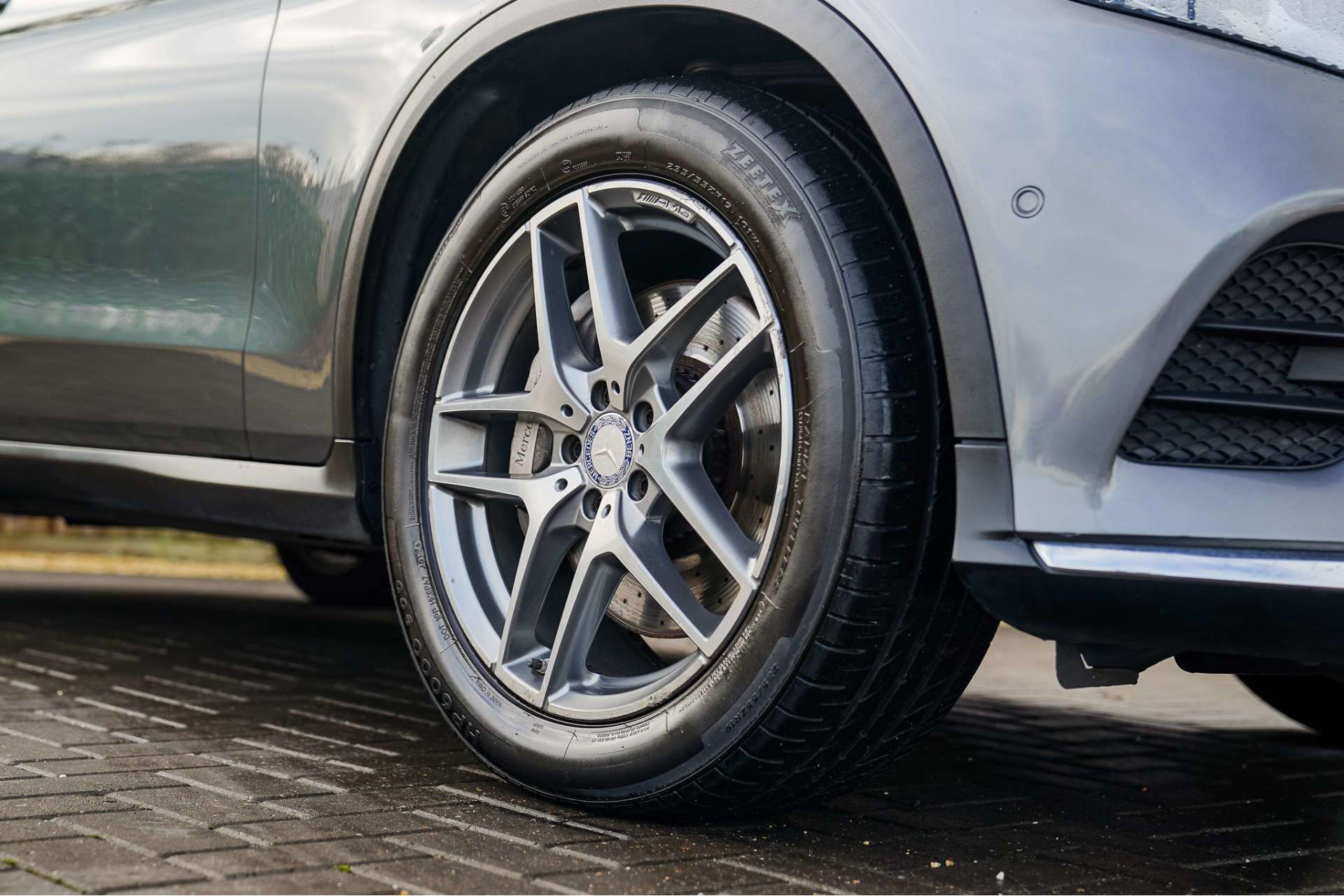 MERCEDES-BENZ GLC 2.1 GLC 220 D 4Matic AMG Line Premium Auto 4WD 5dr For Sale