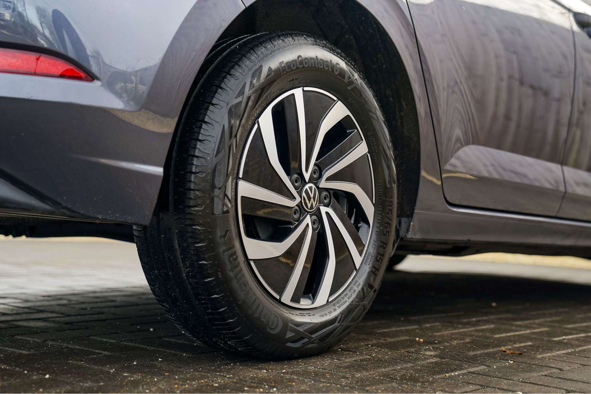 VOLKSWAGEN POLO 1.0 Polo Life TSi 5dr For Sale