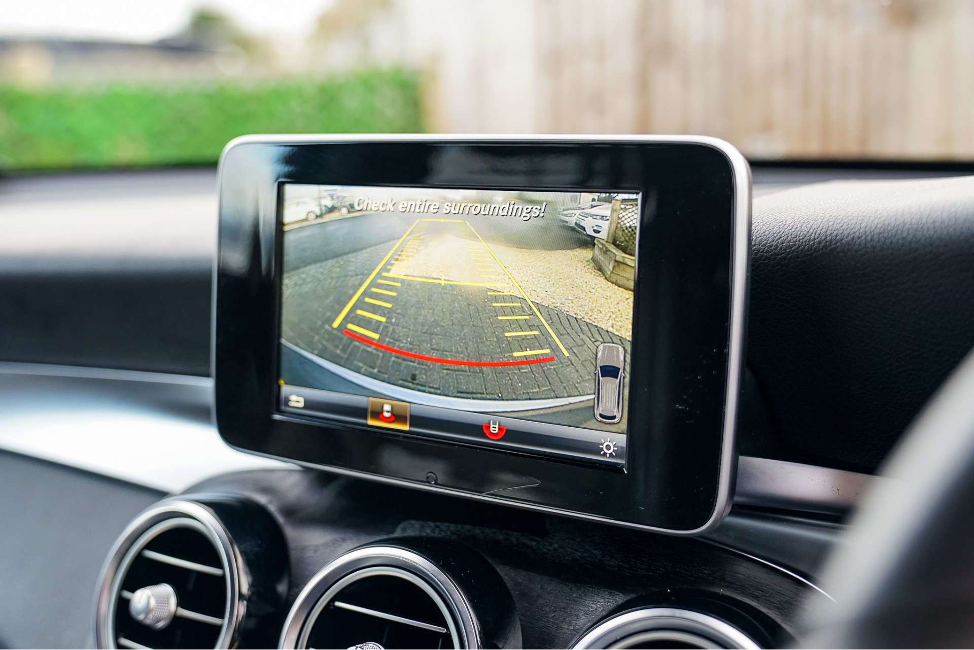 MERCEDES-BENZ GLC 2.1 GLC 220 D 4Matic AMG Line Premium Auto 4WD 5dr For Sale