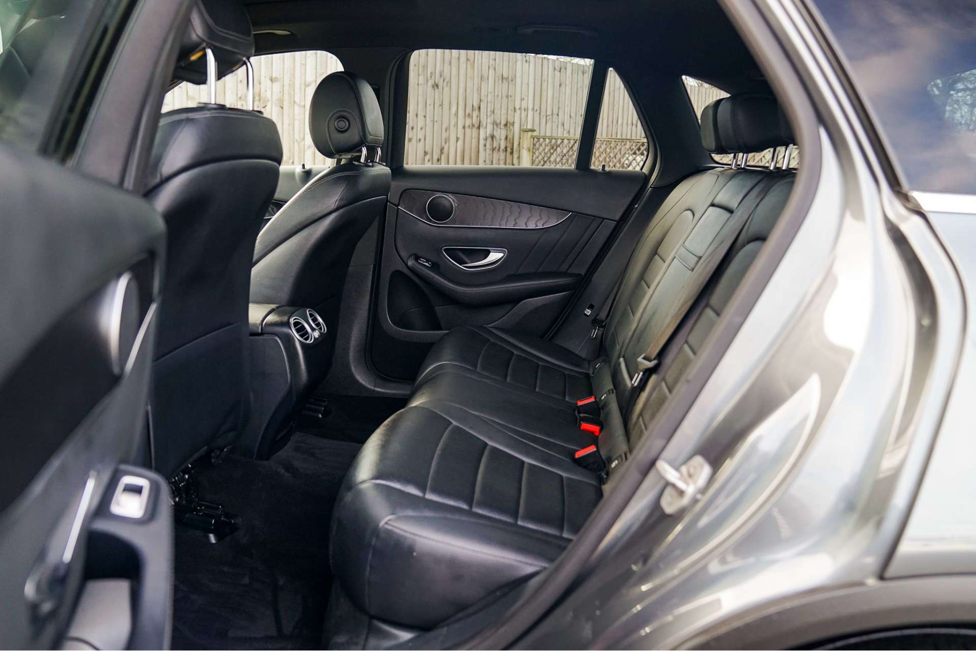 MERCEDES-BENZ GLC 2.1 GLC 220 D 4Matic AMG Line Premium Auto 4WD 5dr For Sale