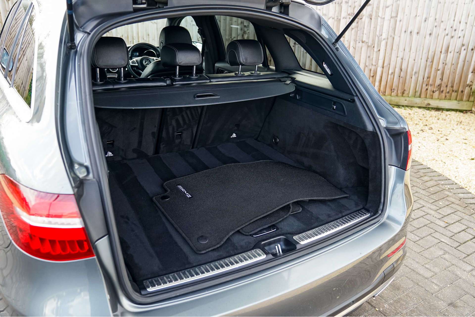 MERCEDES-BENZ GLC 2.1 GLC 220 D 4Matic AMG Line Premium Auto 4WD 5dr For Sale