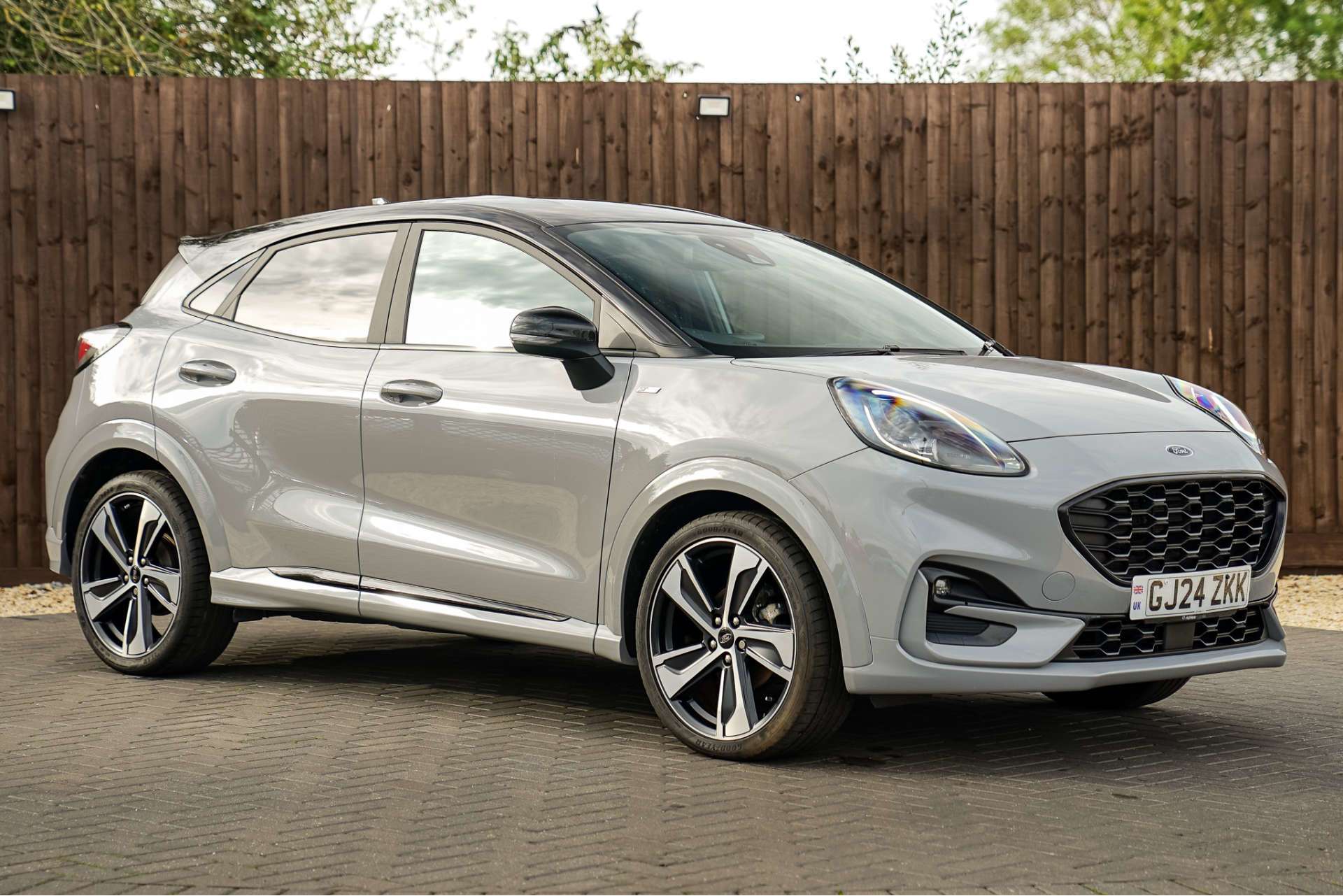 FORD PUMA 1.0T EcoBoost MHEV ST-Line X SUV 5dr Petrol Hybrid Manual Euro 6 (s/s) (125 ps) For Sale