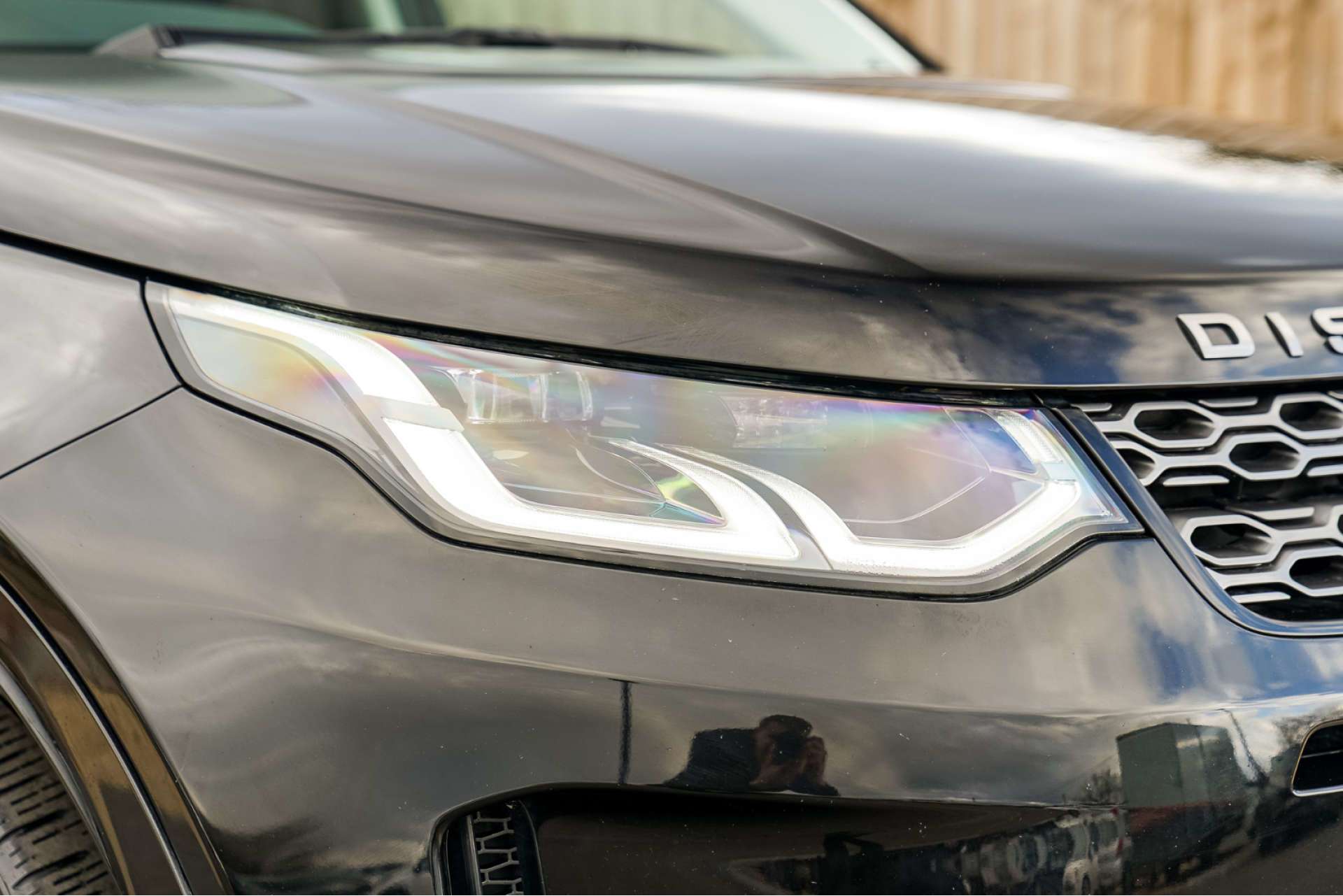 LAND ROVER DISCOVERY SPORT 2.0 Discovery Sport R-Dynamic HSE D Auto 4WD 5dr For Sale